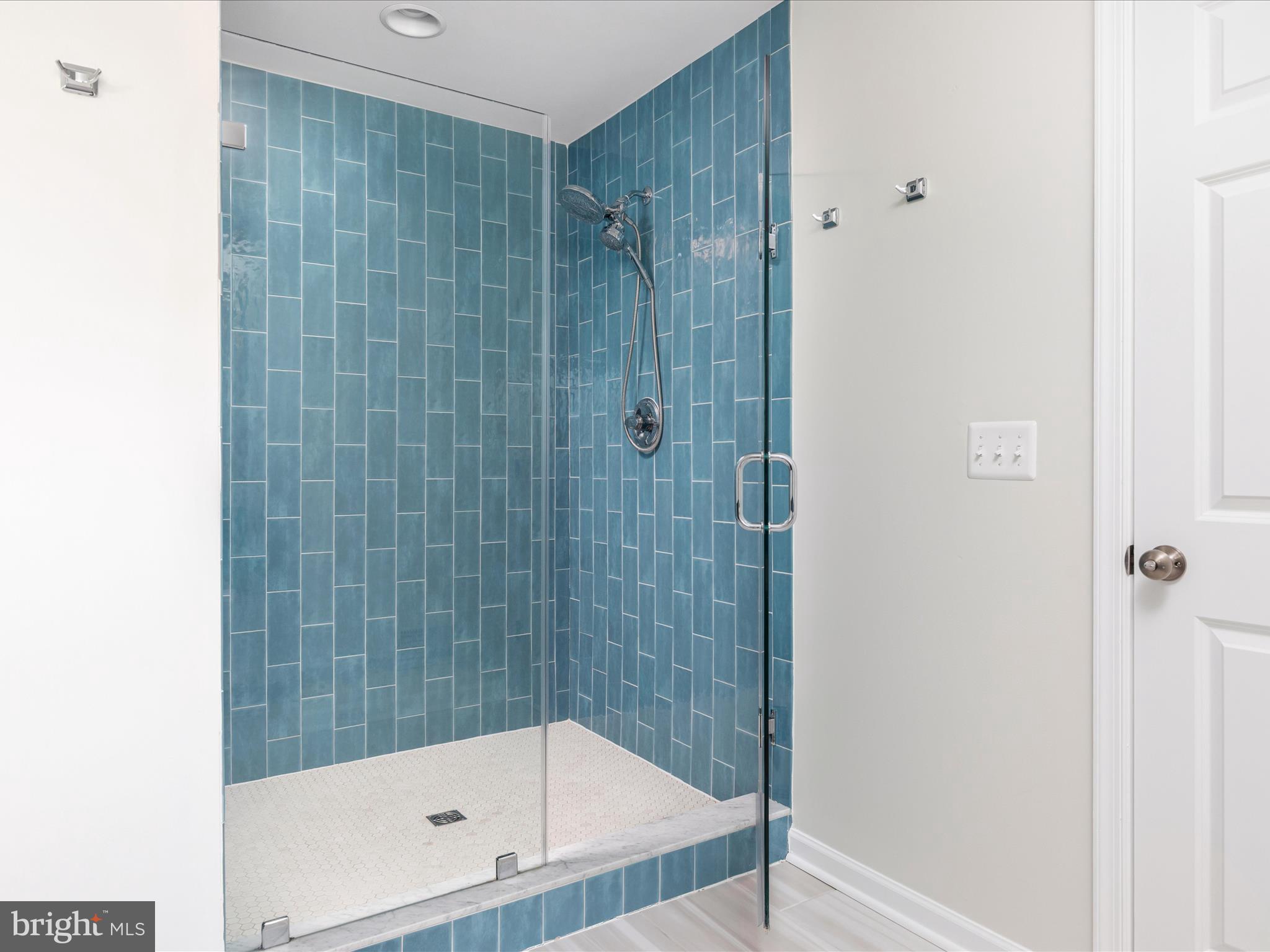 SNOWDEN BRIDGE - Residential