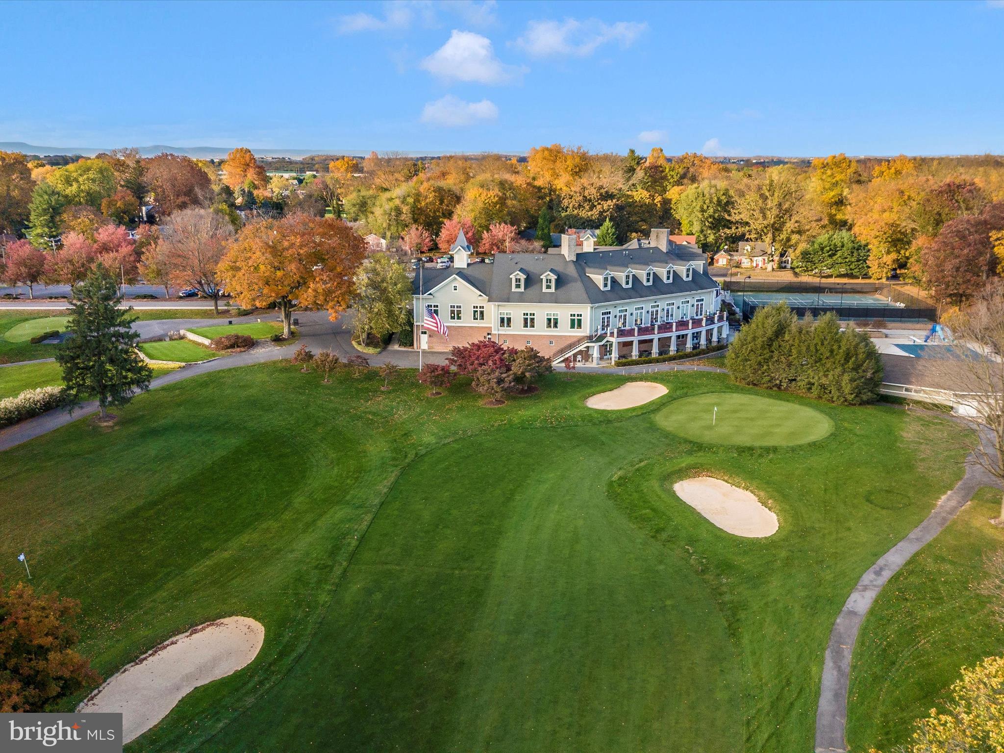 FOUNTAINHEAD MEADOWS - Residential