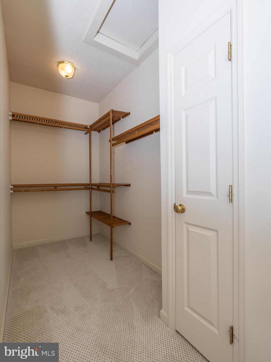 FOUNTAINHEAD MEADOWS - Residential