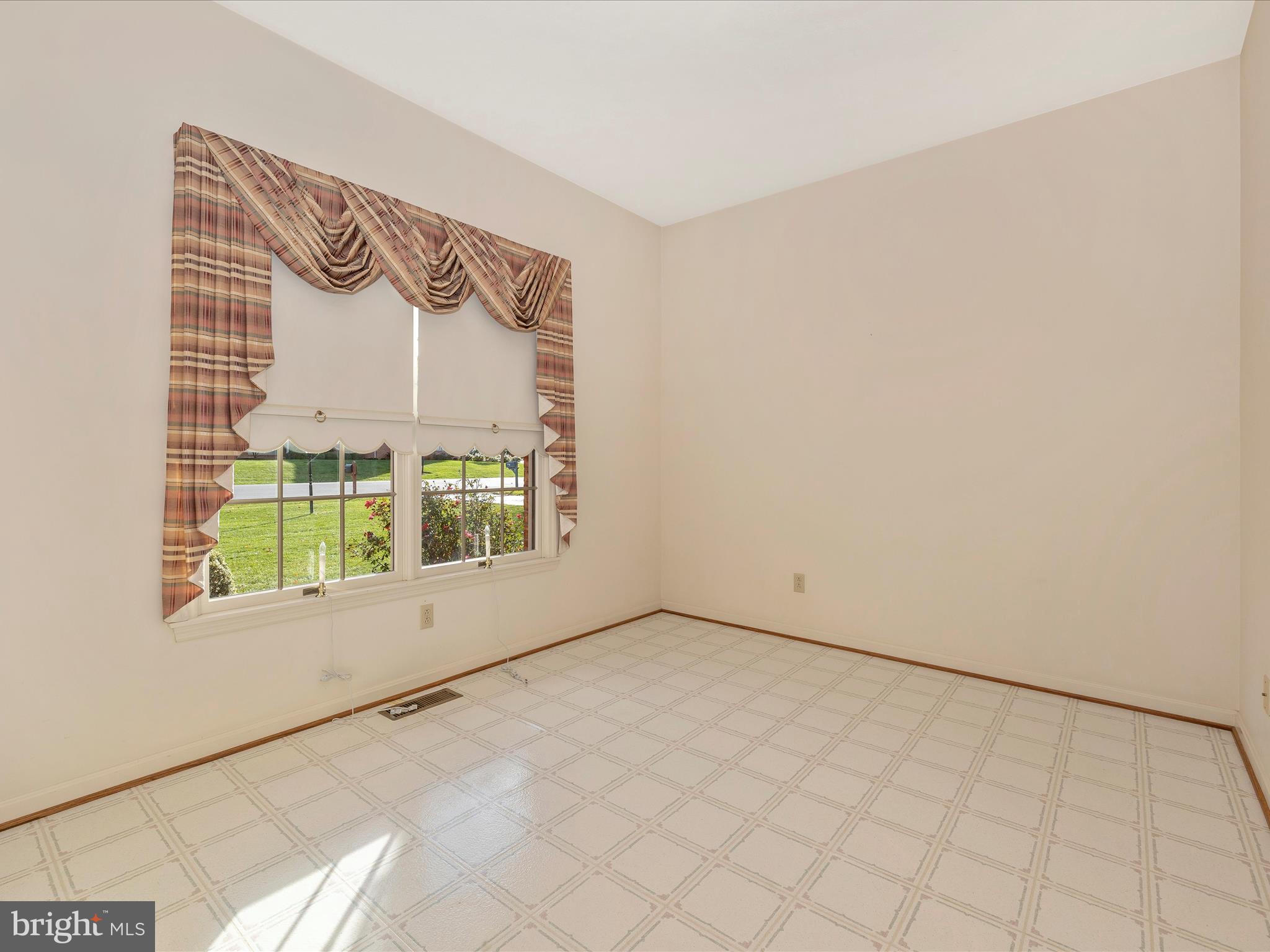 FOUNTAINHEAD MEADOWS - Residential