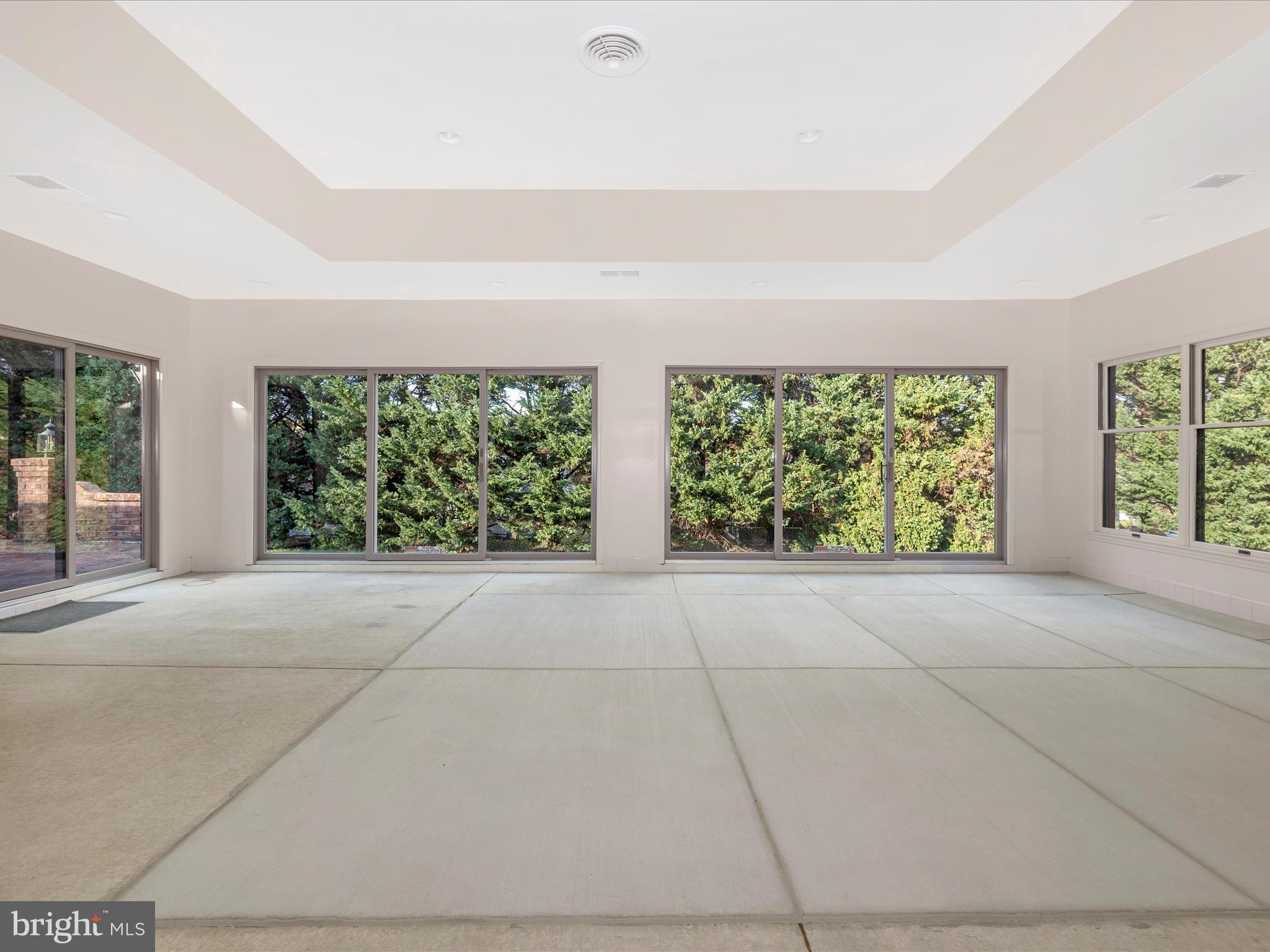 FOUNTAINHEAD MEADOWS - Residential