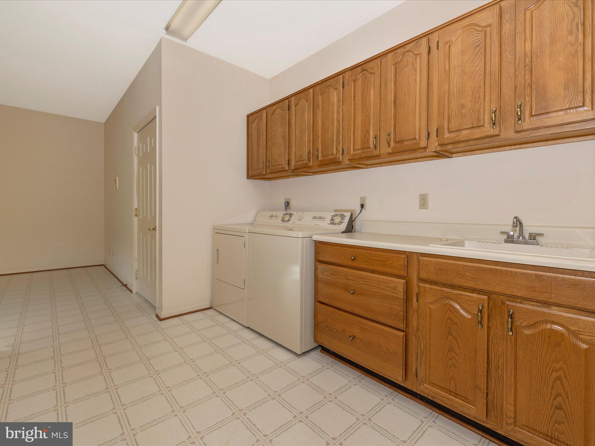 FOUNTAINHEAD MEADOWS - Residential