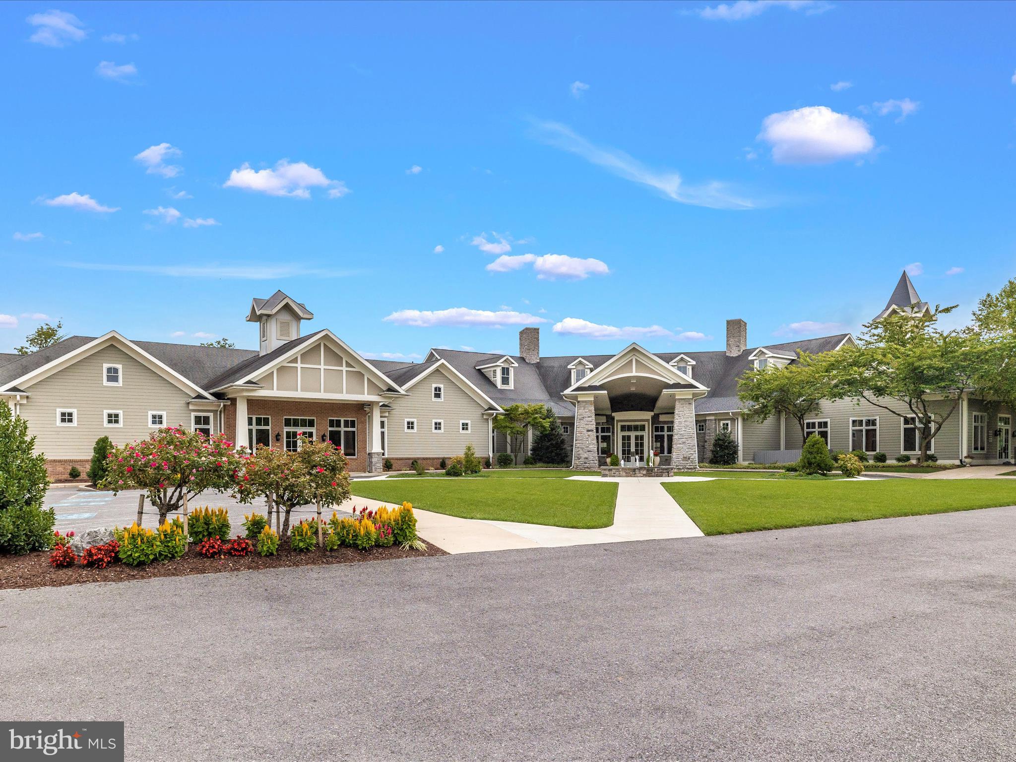 FOUNTAINHEAD MEADOWS - Residential