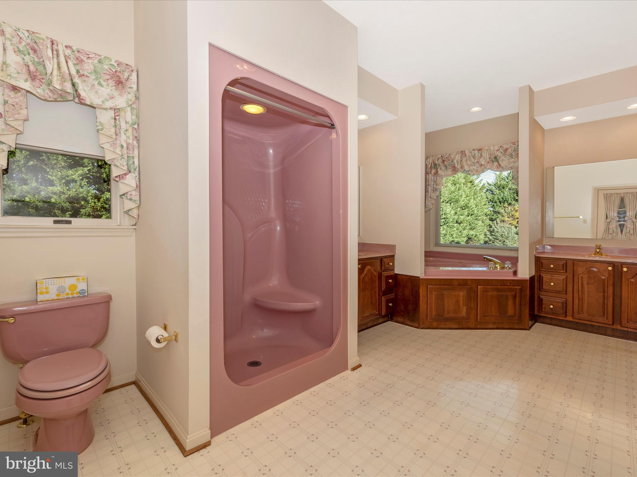 FOUNTAINHEAD MEADOWS - Residential