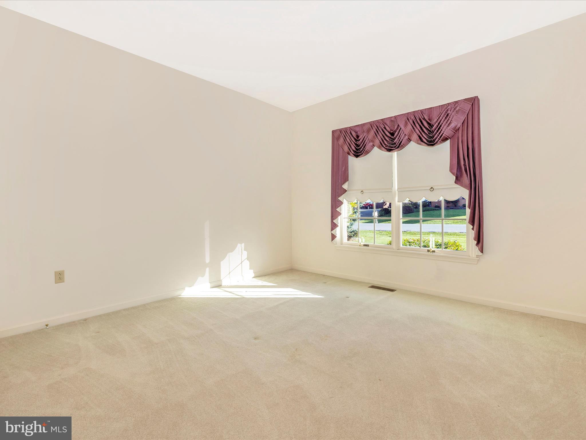 FOUNTAINHEAD MEADOWS - Residential