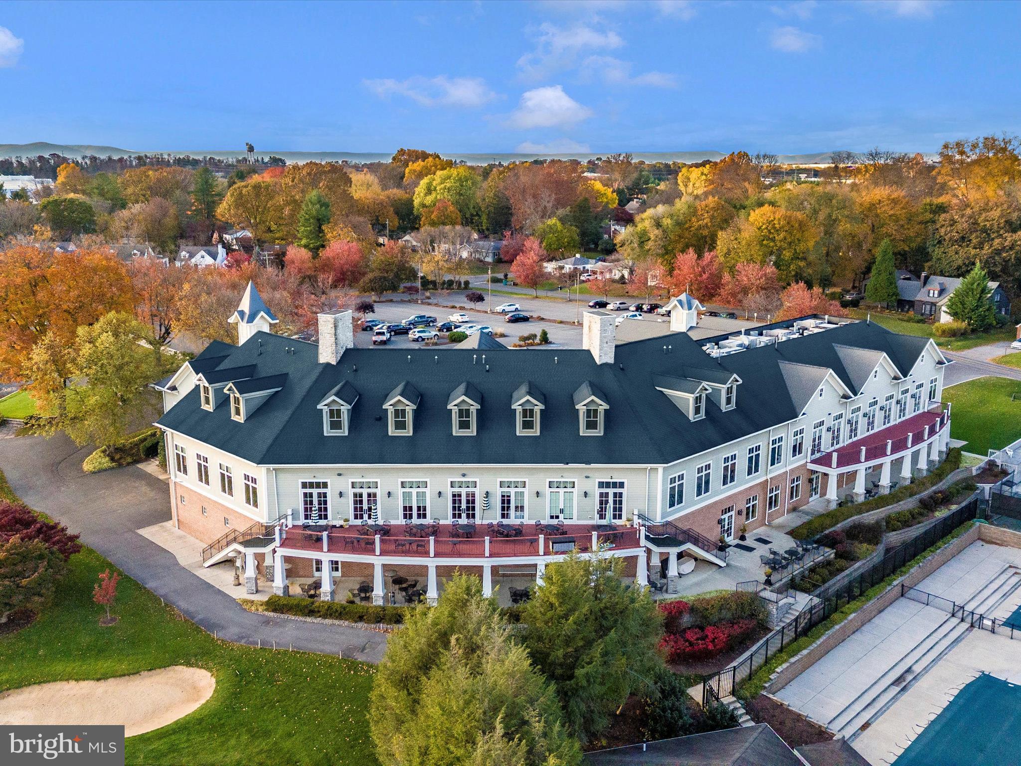 FOUNTAINHEAD MEADOWS - Residential