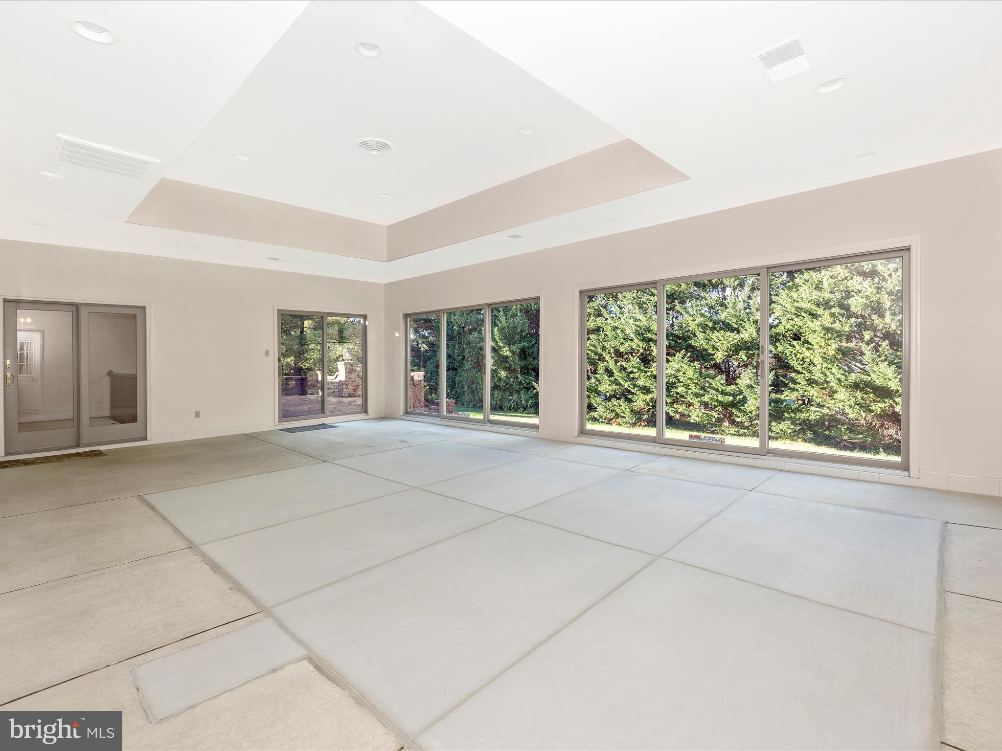 FOUNTAINHEAD MEADOWS - Residential