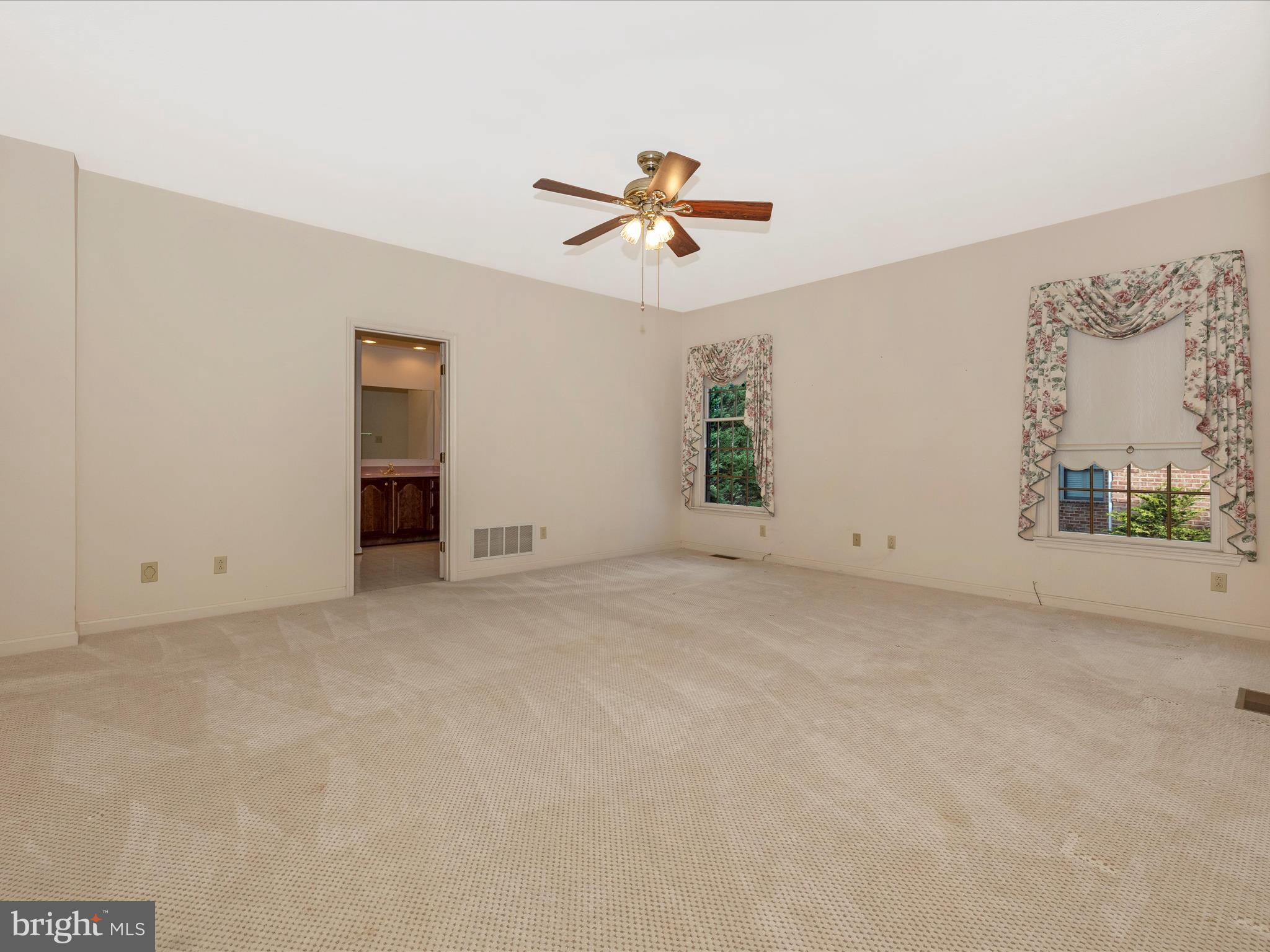 FOUNTAINHEAD MEADOWS - Residential