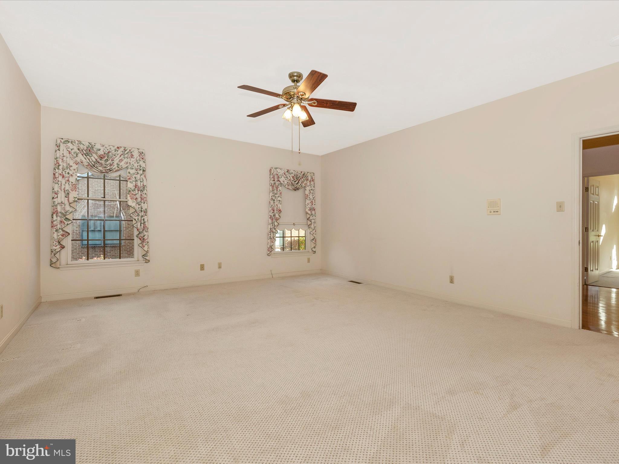 FOUNTAINHEAD MEADOWS - Residential