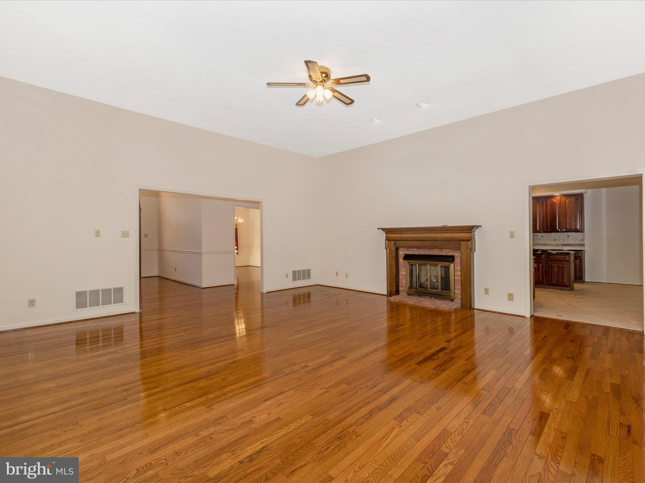 FOUNTAINHEAD MEADOWS - Residential