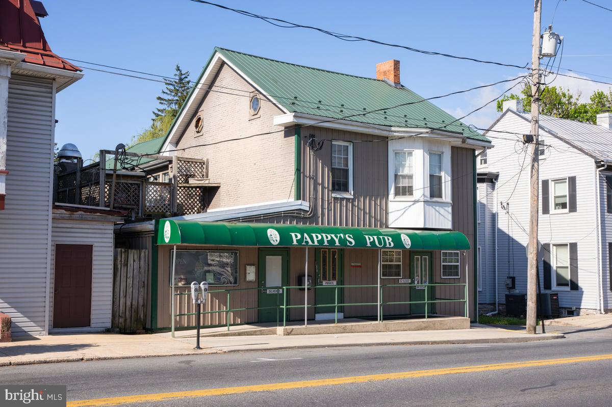 WAYNESBORO - Residential