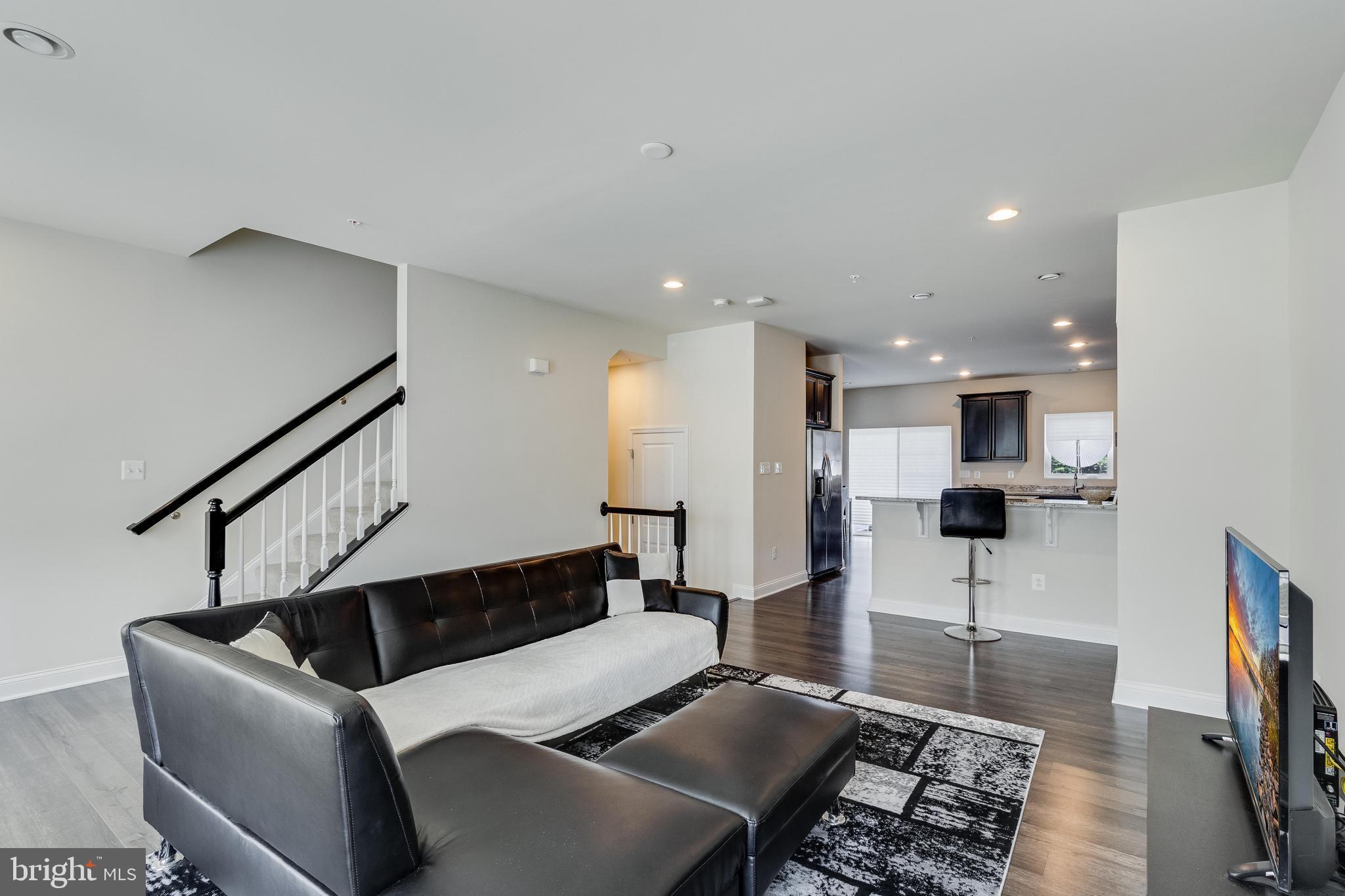 STONEHAVEN - Residential