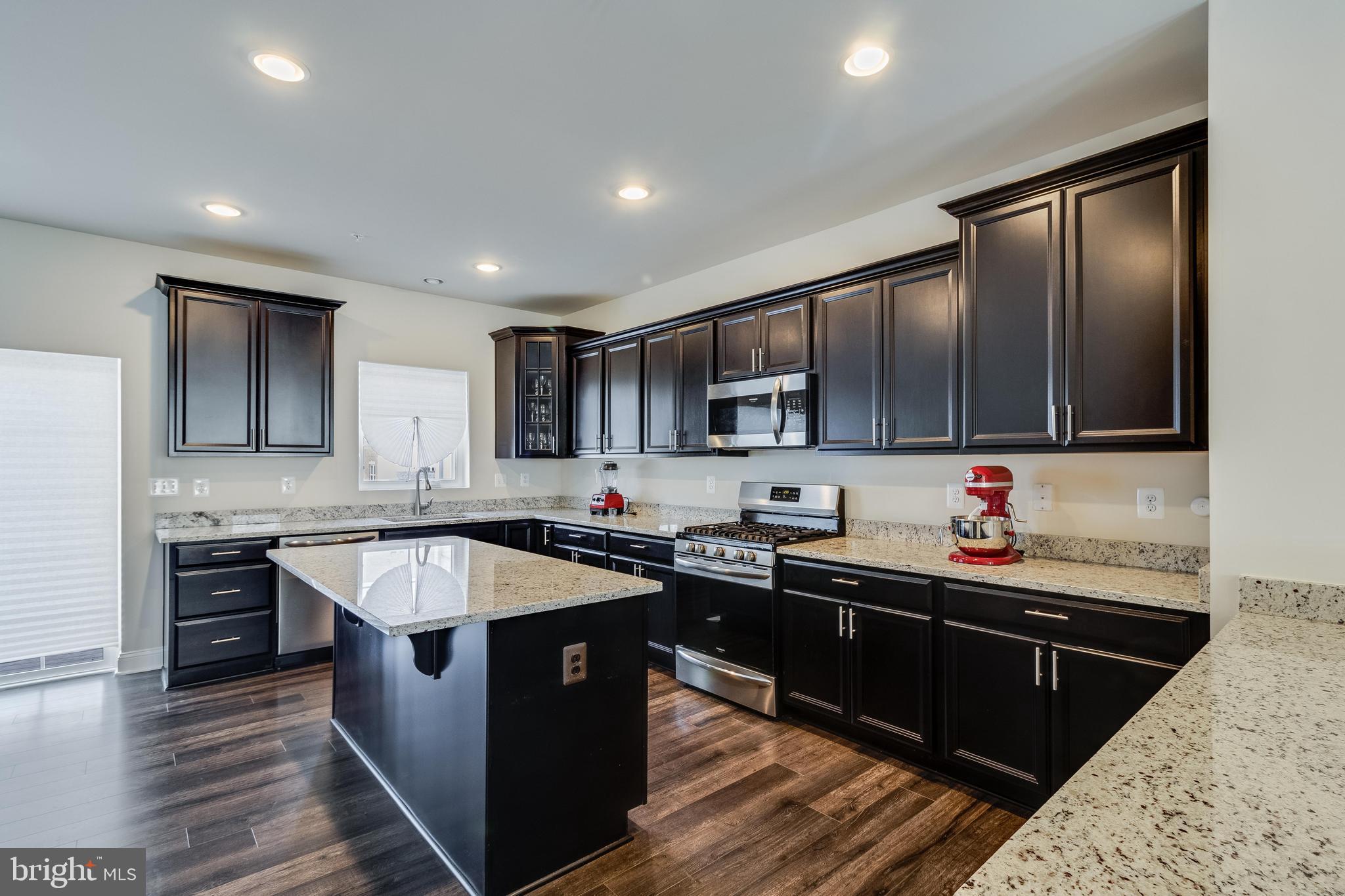 STONEHAVEN - Residential