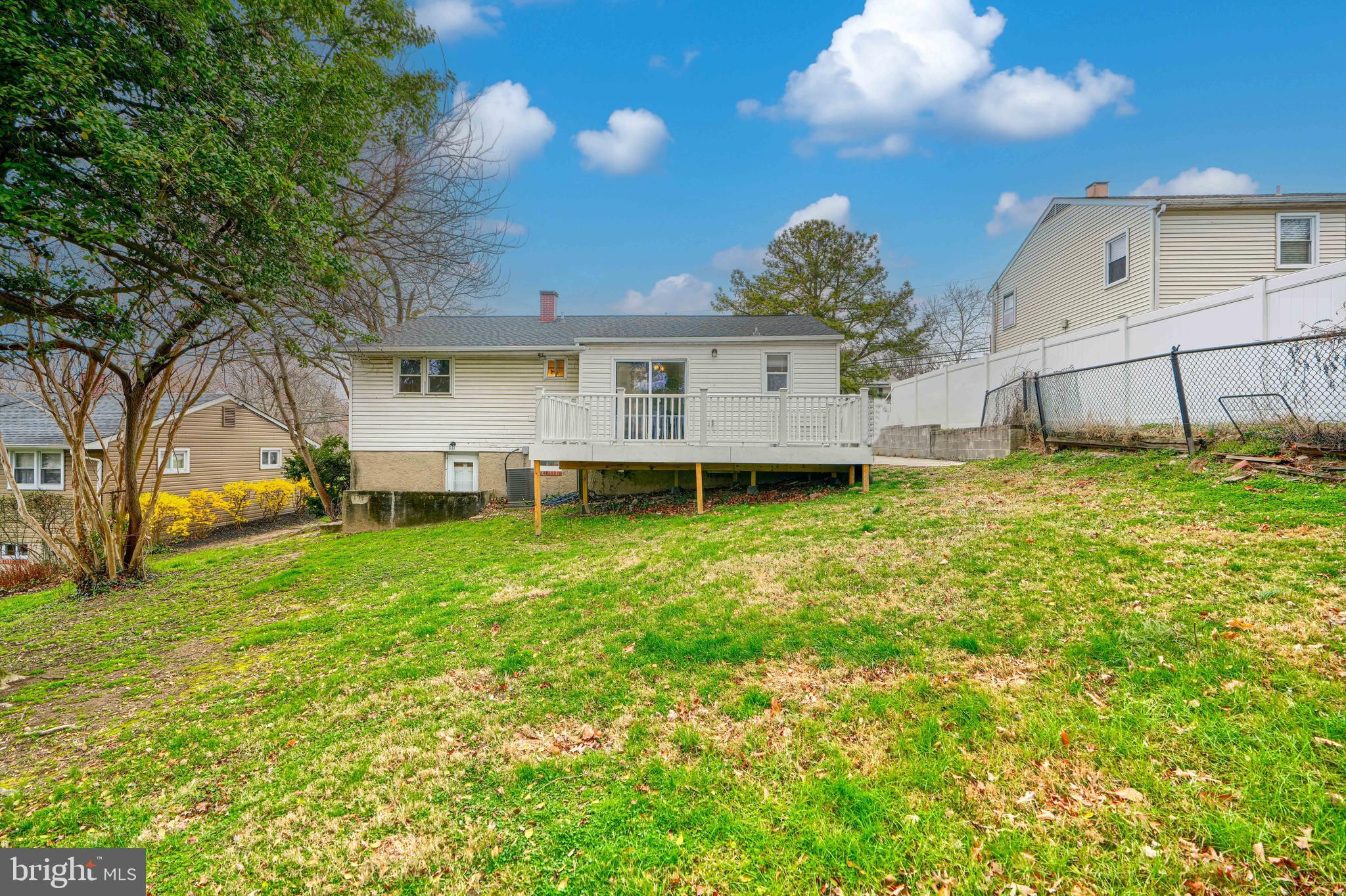 COUNTY SIDE - Residential