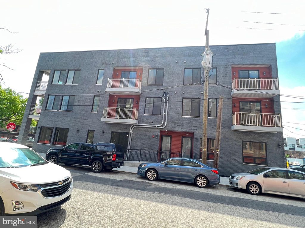 Photo of 700 N Marshall Street, PHILADELPHIA, PA 19123 (MLS # PAPH2585532)