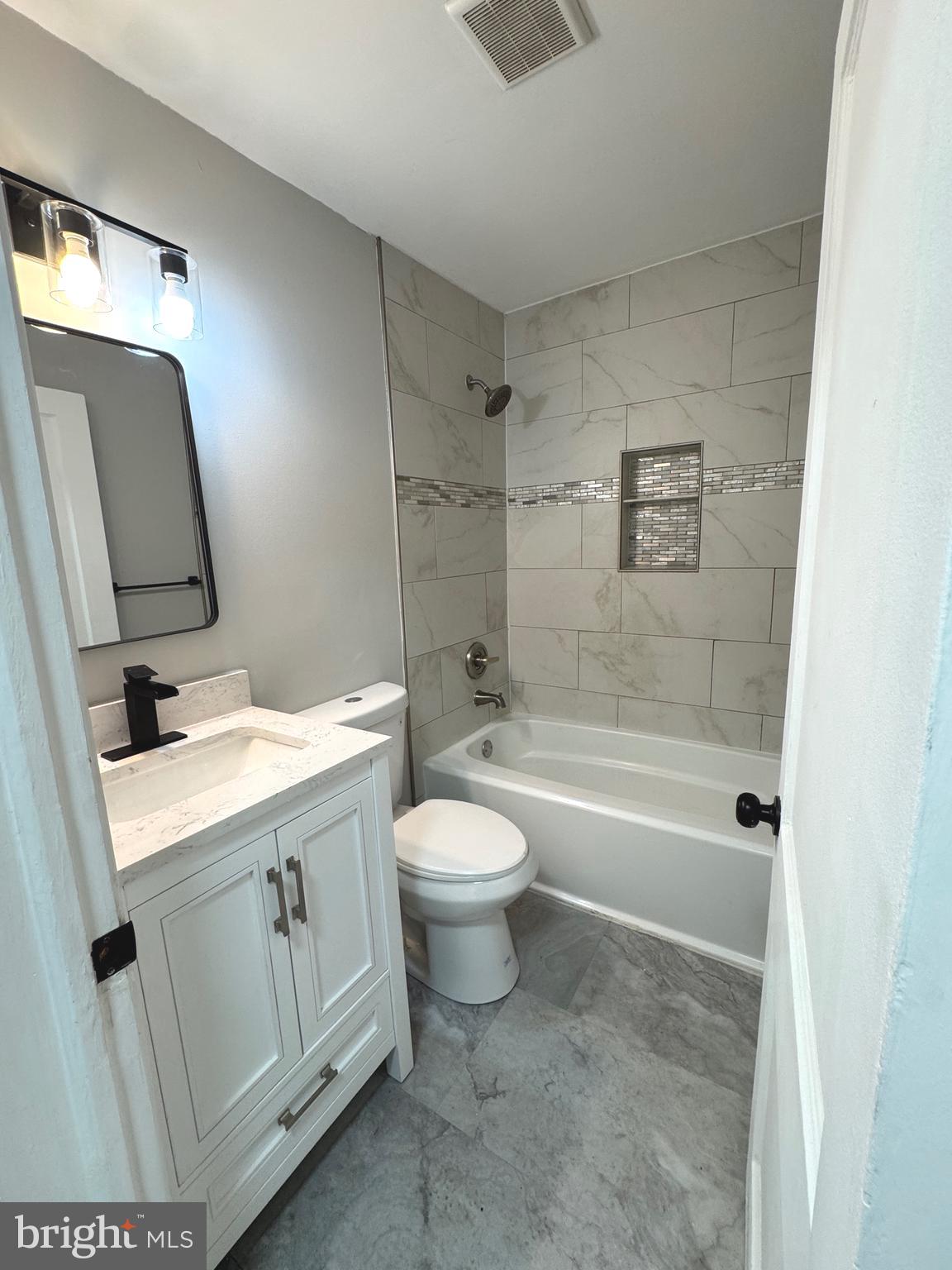 OLE LONGFIELD - Residential