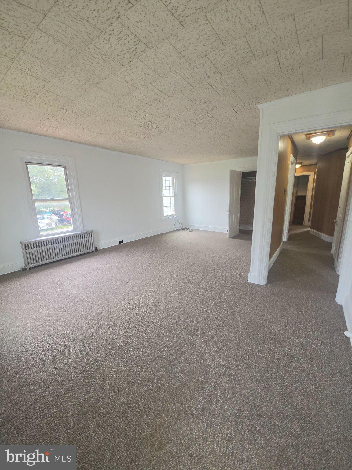 3420 LINCOLN HIGHWAY B E B