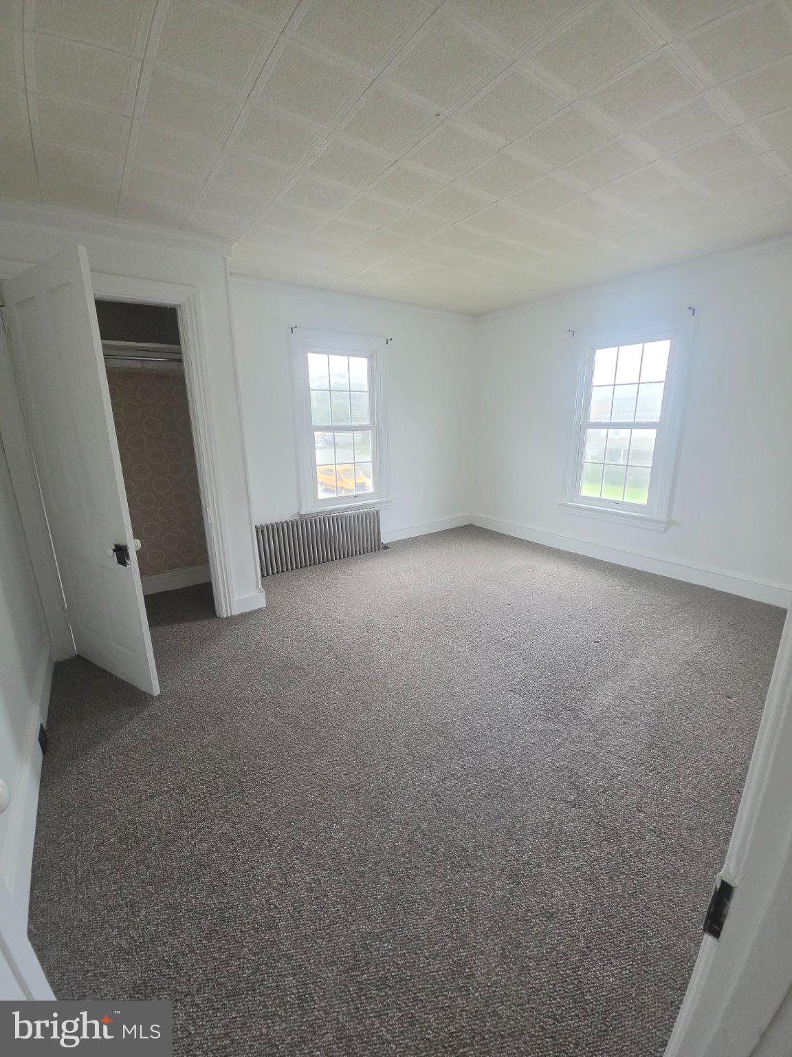 3420 LINCOLN HIGHWAY B E B