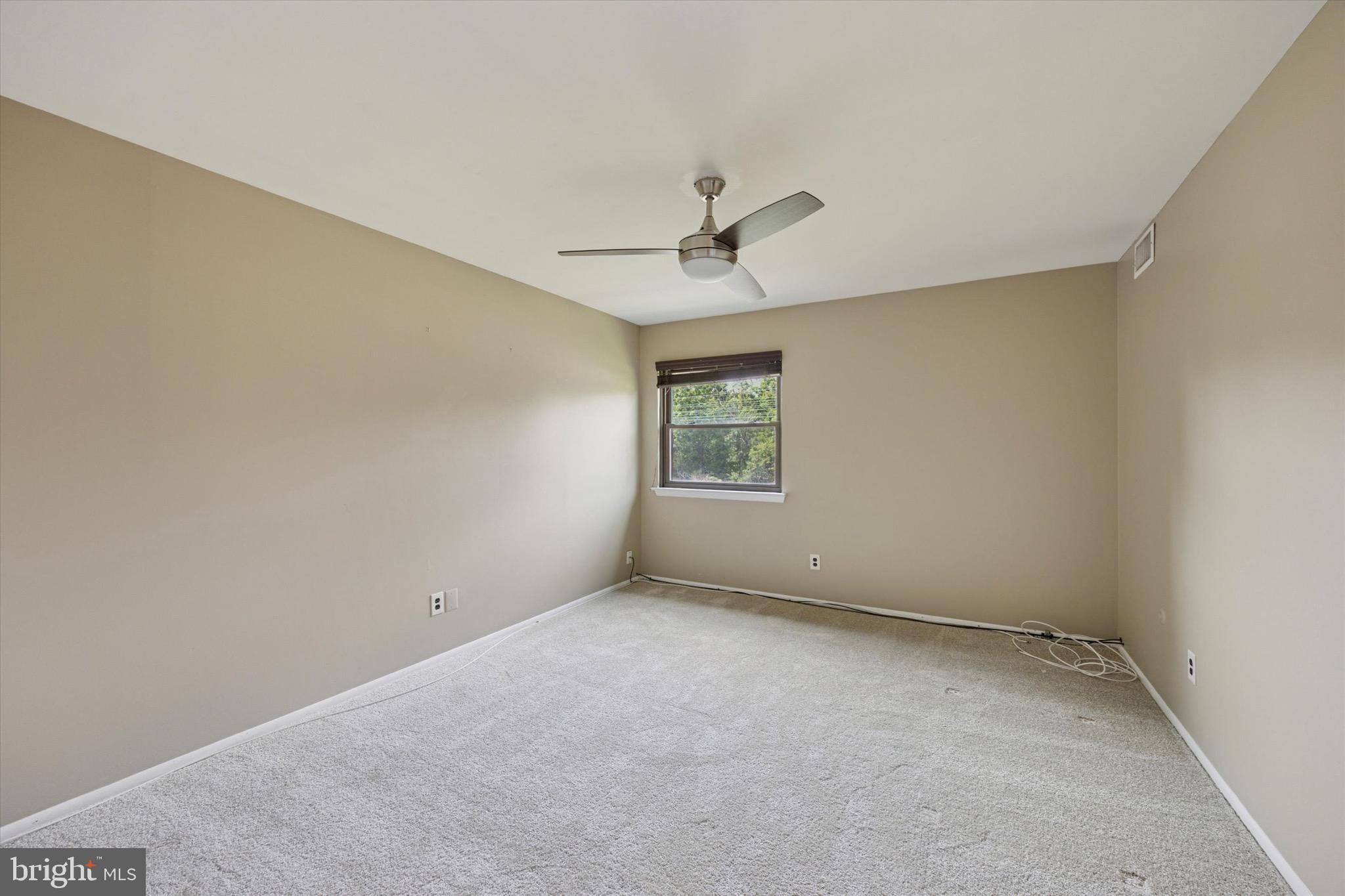 RIVERS BEND III - Residential