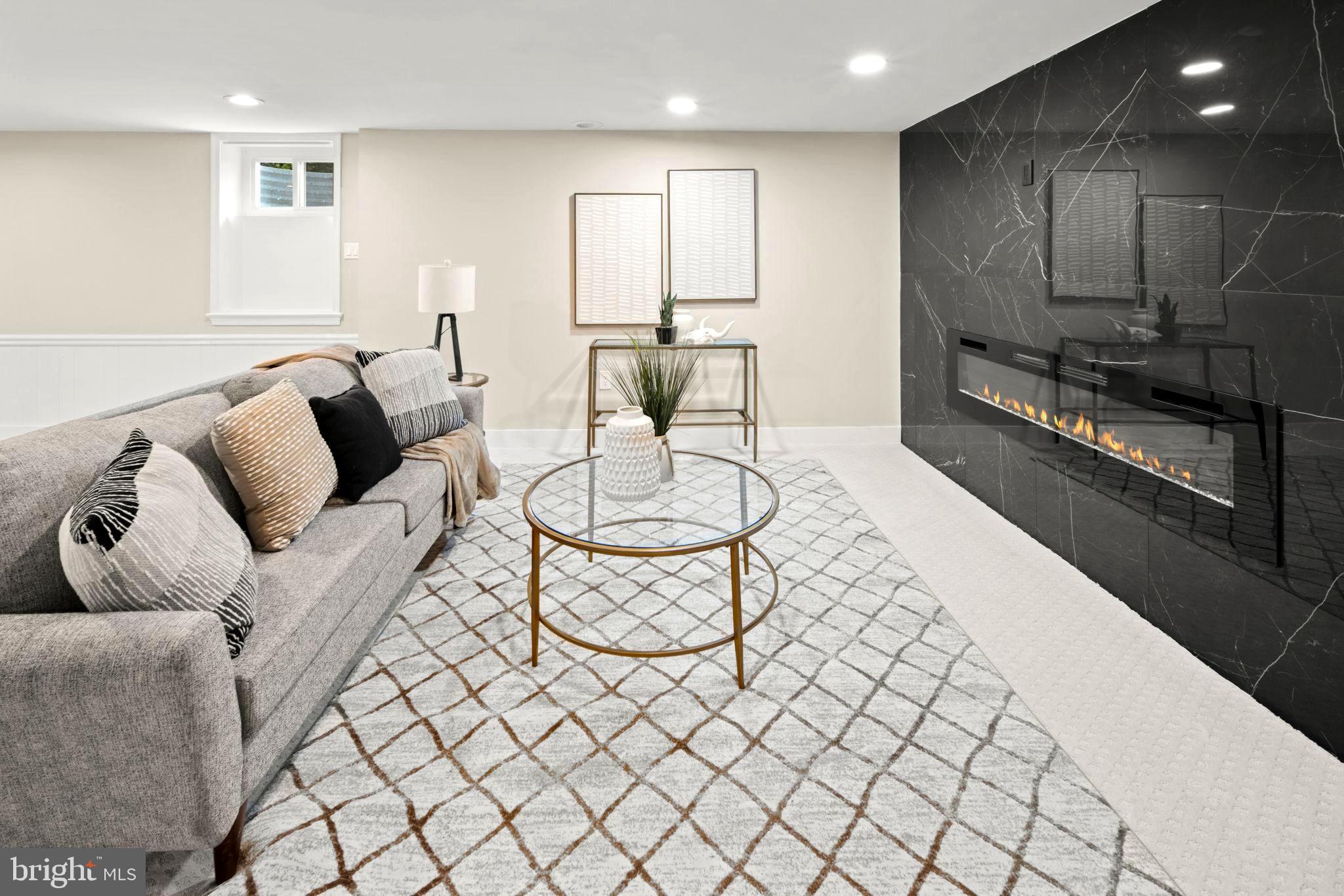 MARLBOROUGH - Residential