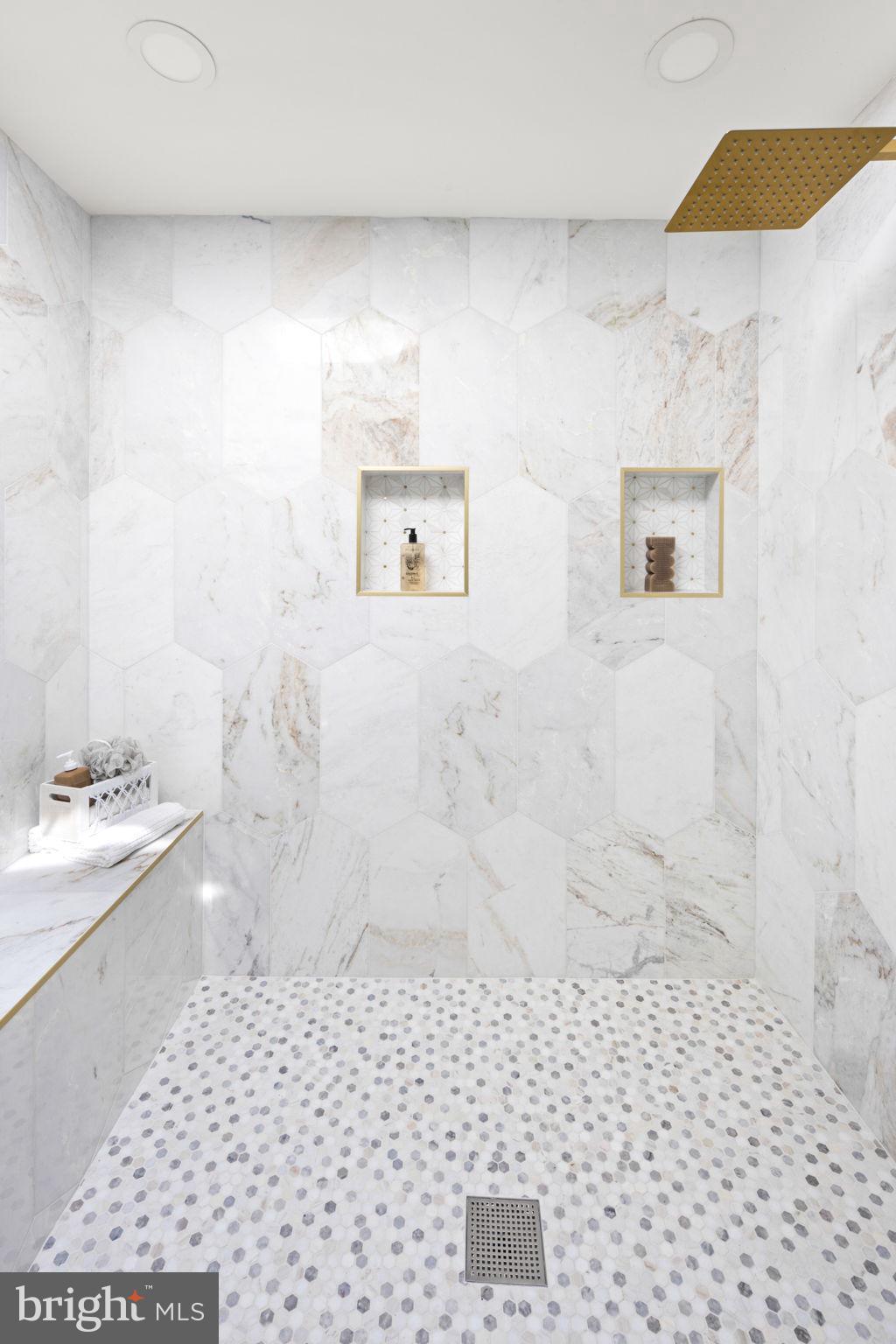 MARLBOROUGH - Residential