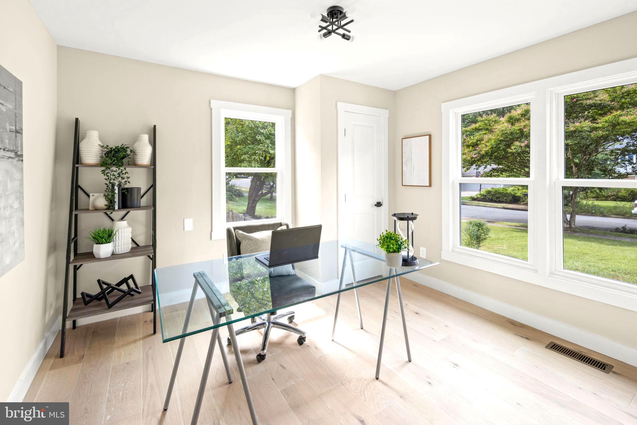 MARLBOROUGH - Residential