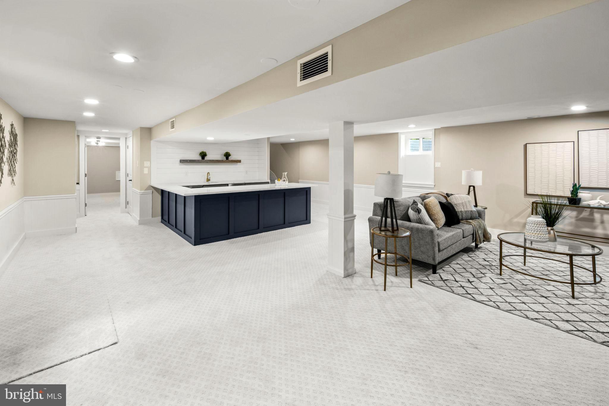 MARLBOROUGH - Residential