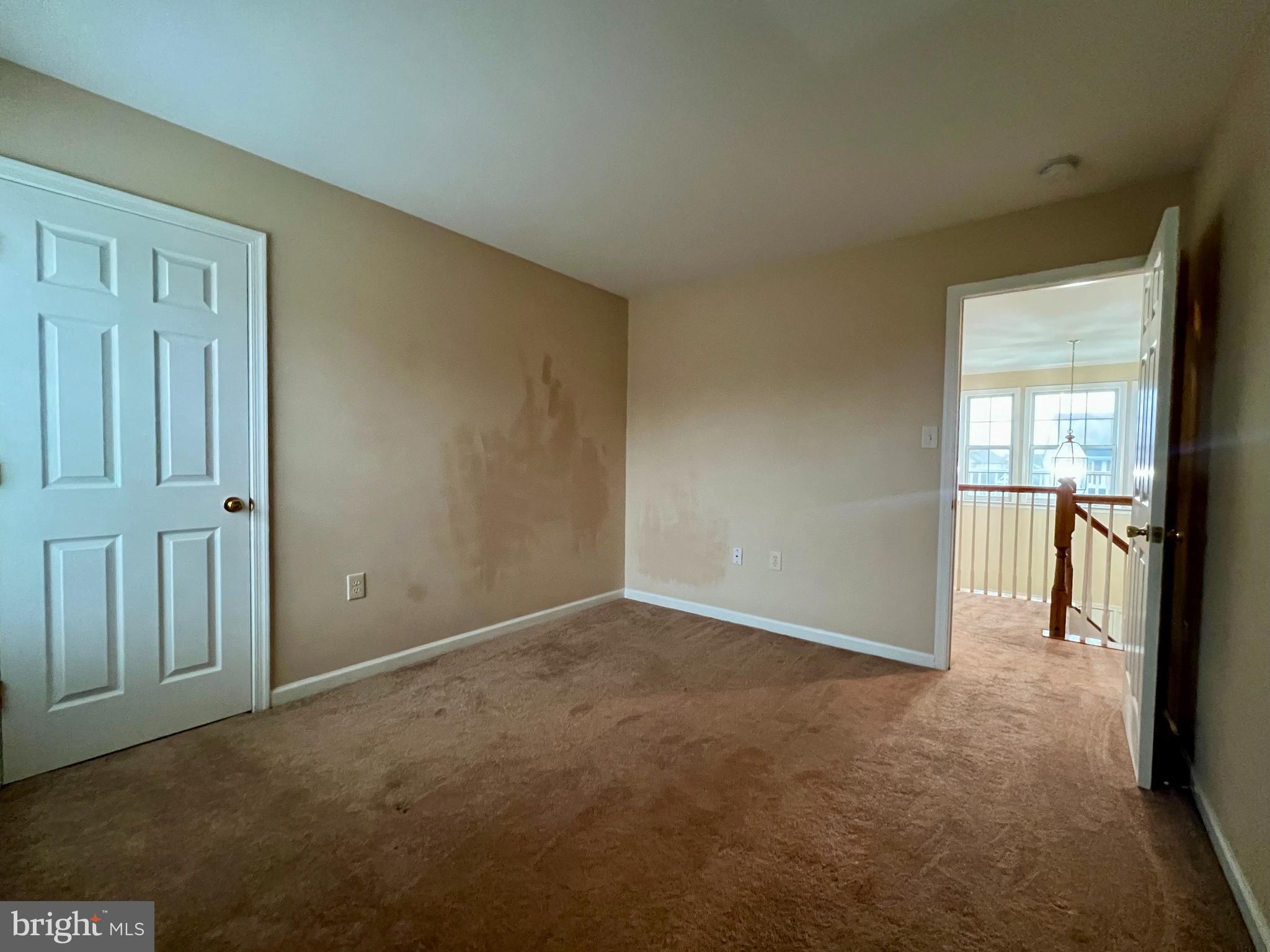 LOCUST HILL - Residential Lease