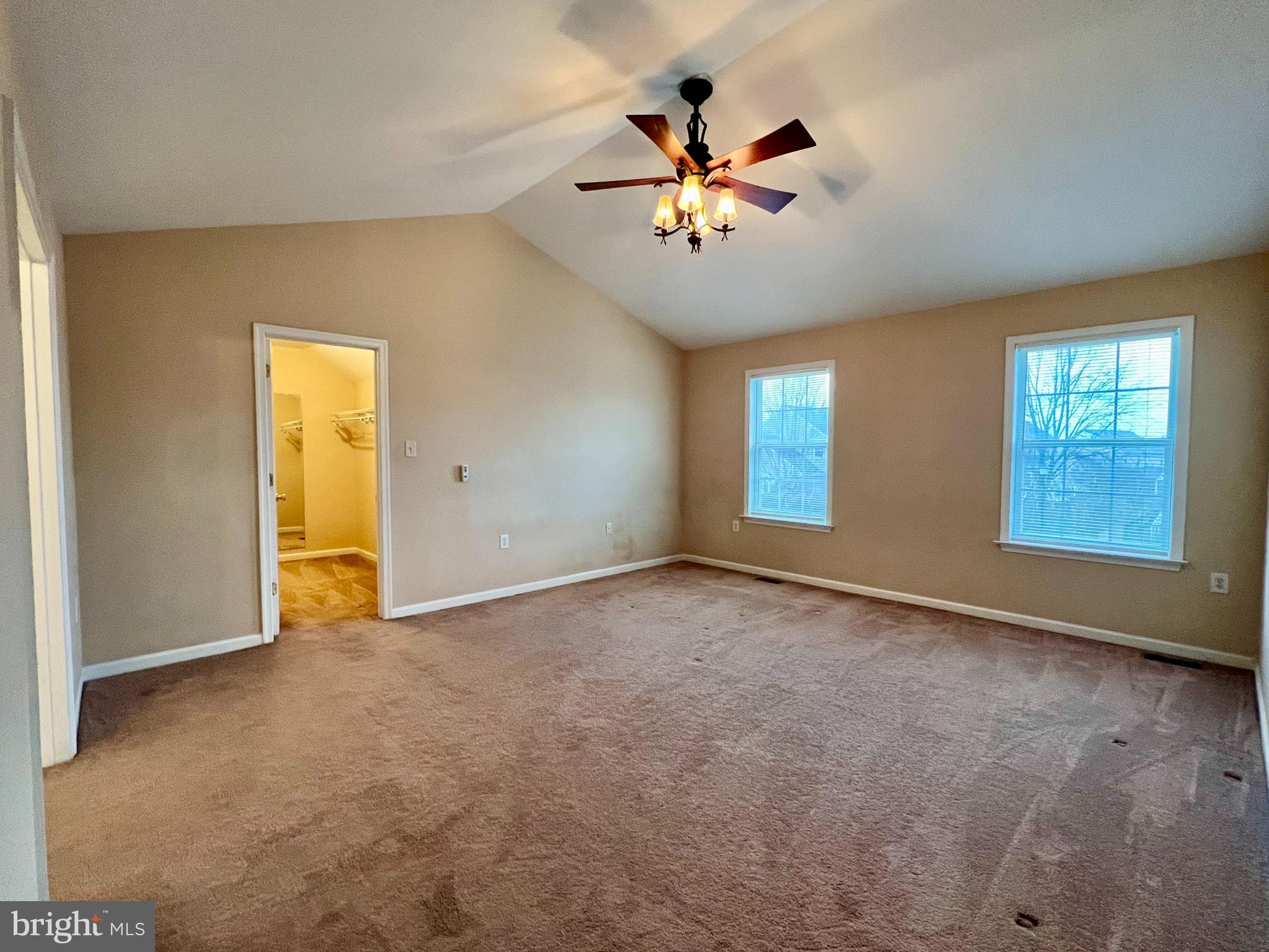 LOCUST HILL - Residential Lease