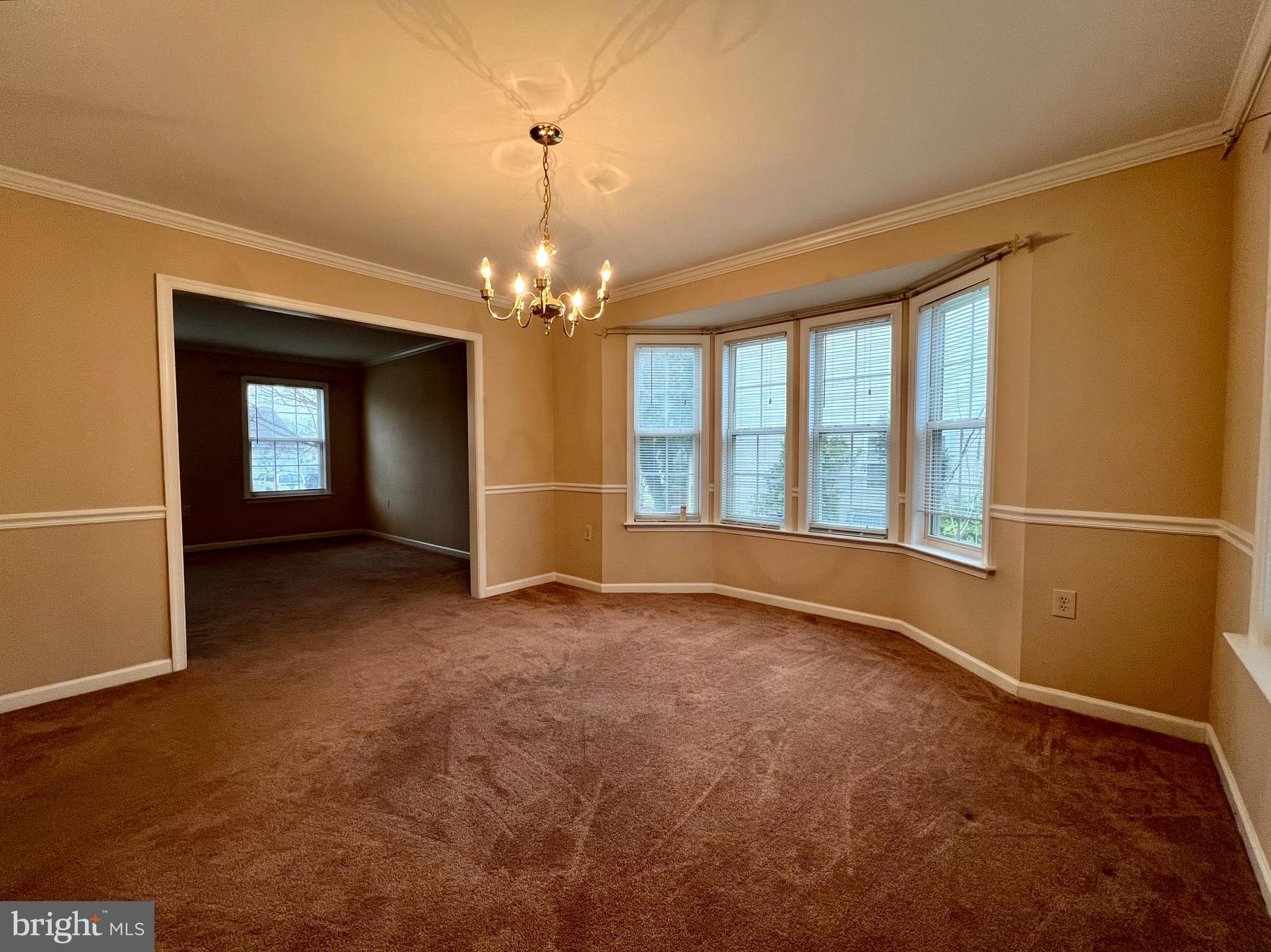 LOCUST HILL - Residential Lease