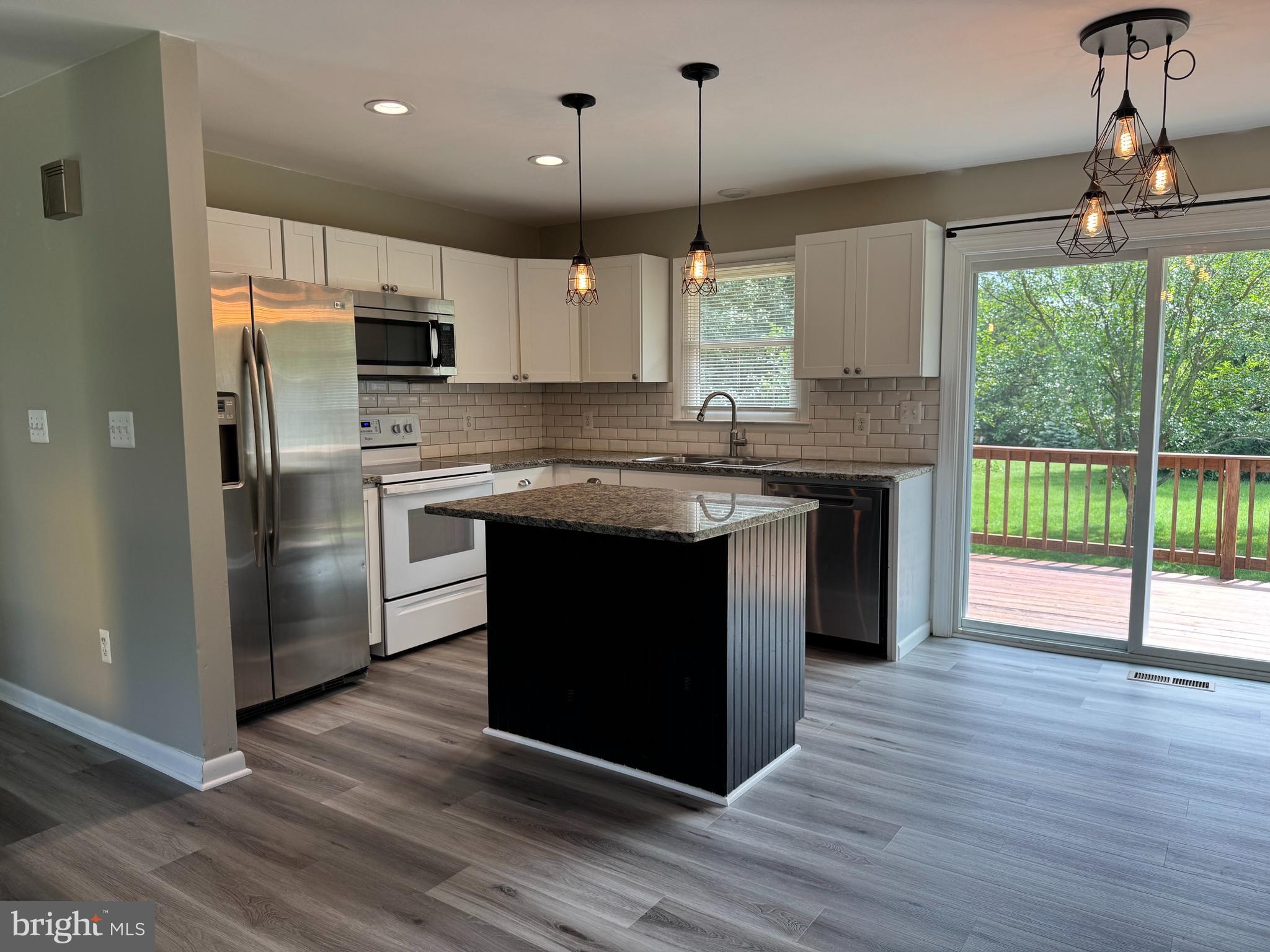 5077 MACNAMARA DRIVE