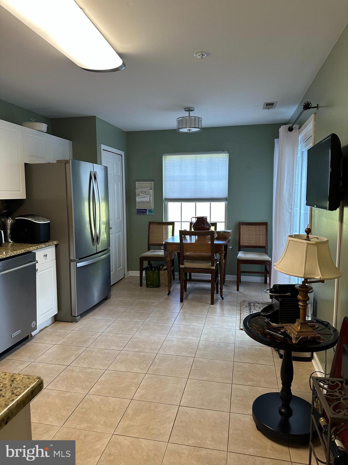 203 OAKTREE COURT