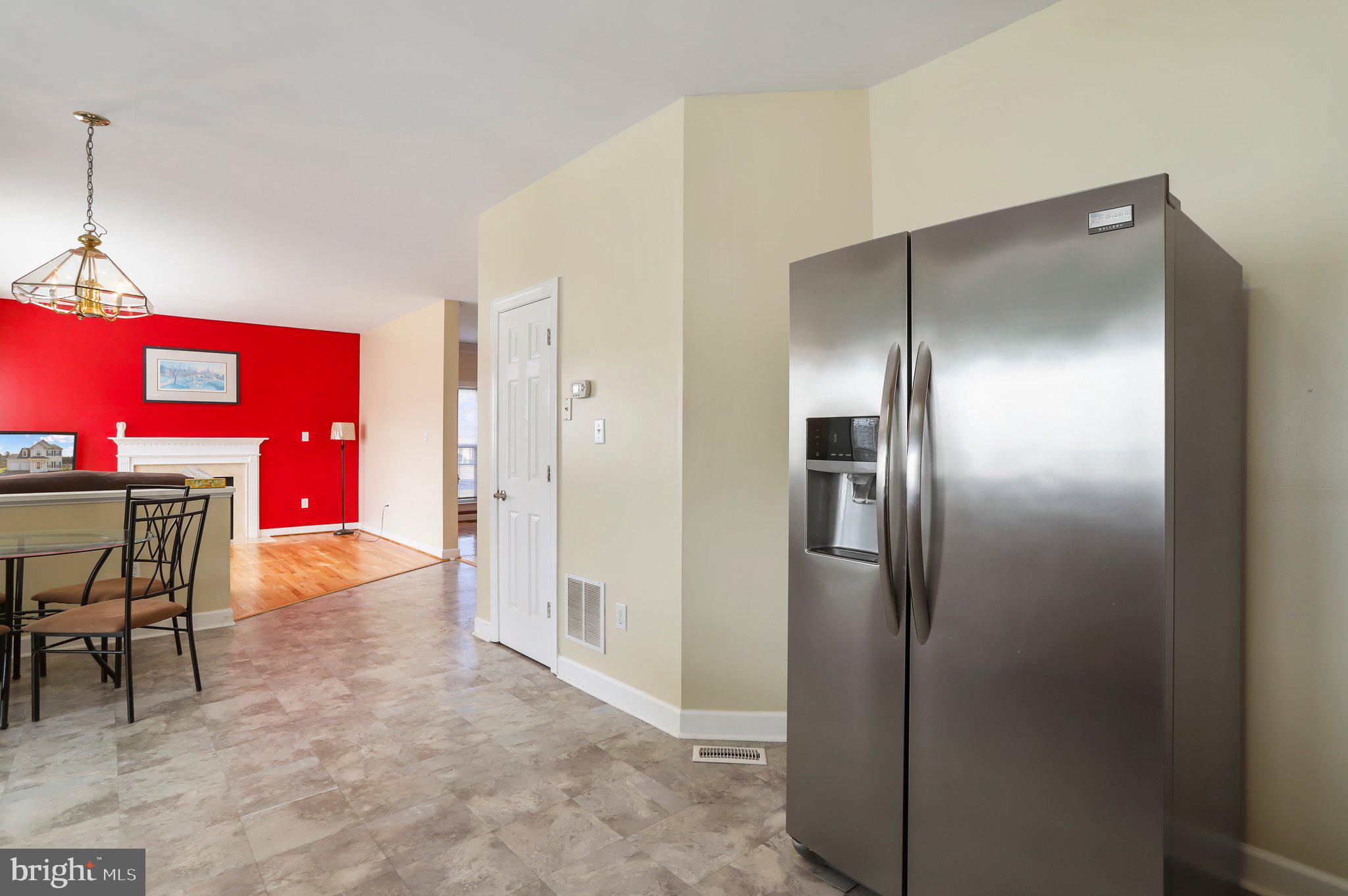 CRESTVIEW - Residential