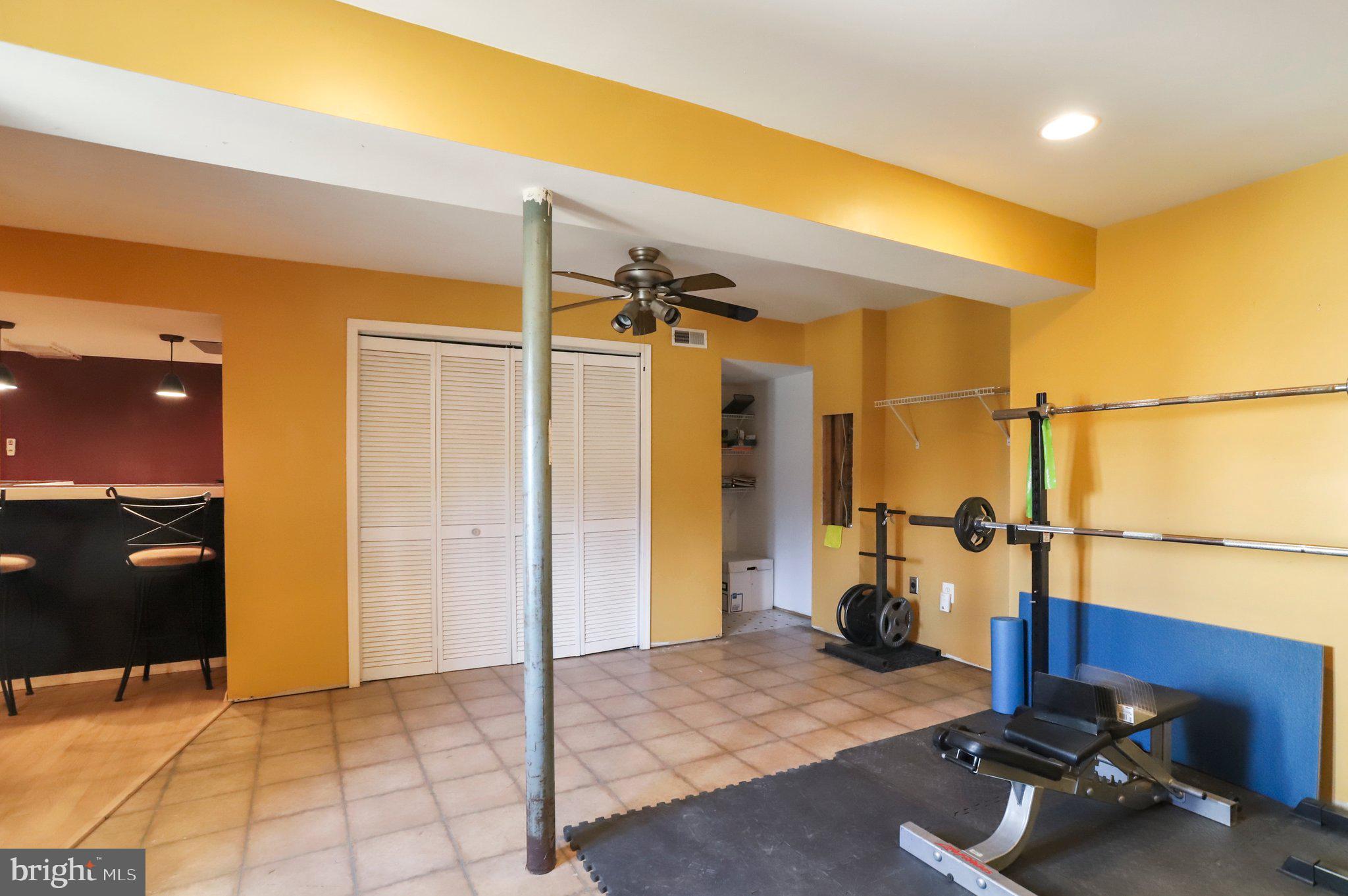 CRESTVIEW - Residential