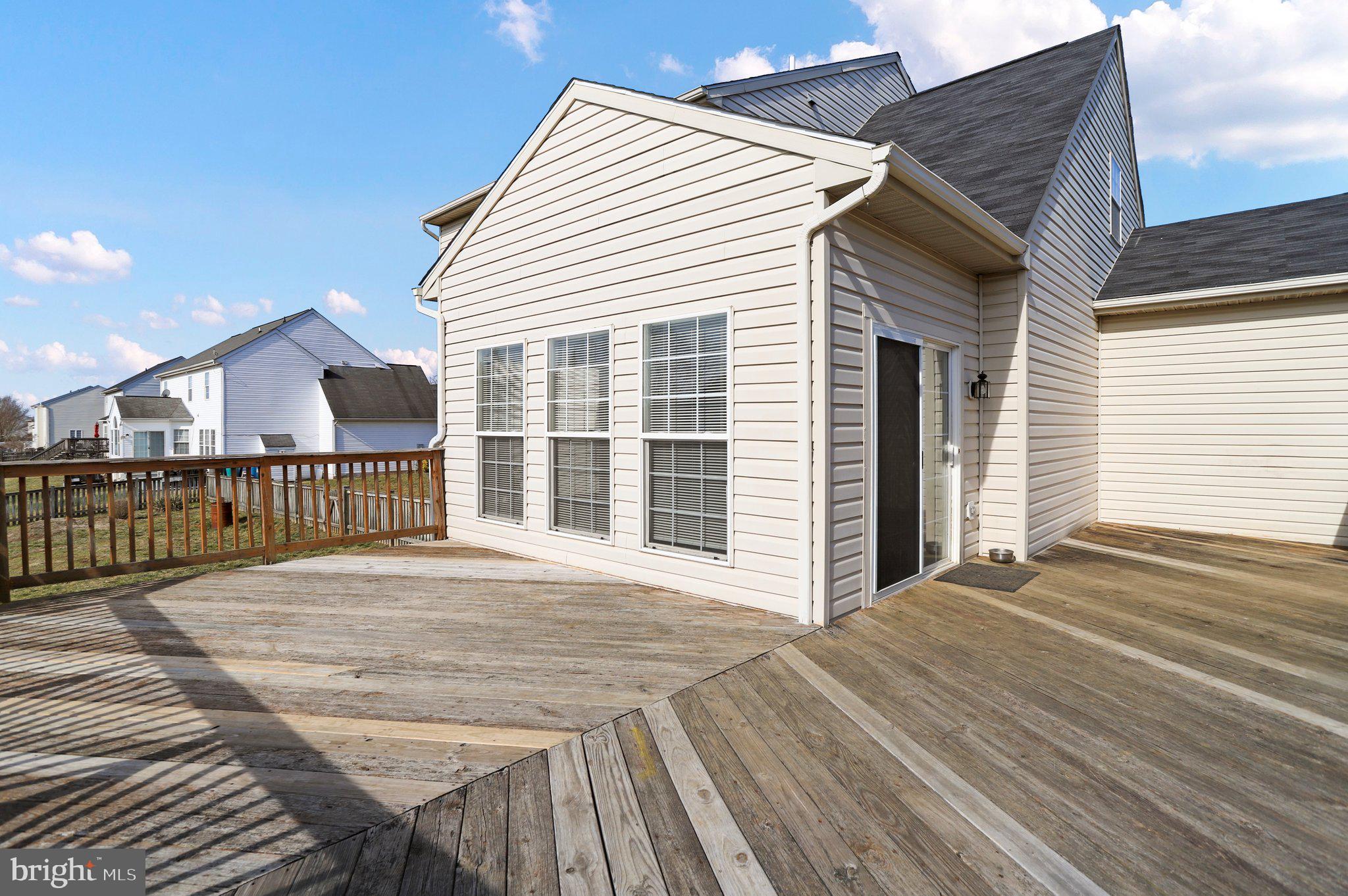 CRESTVIEW - Residential