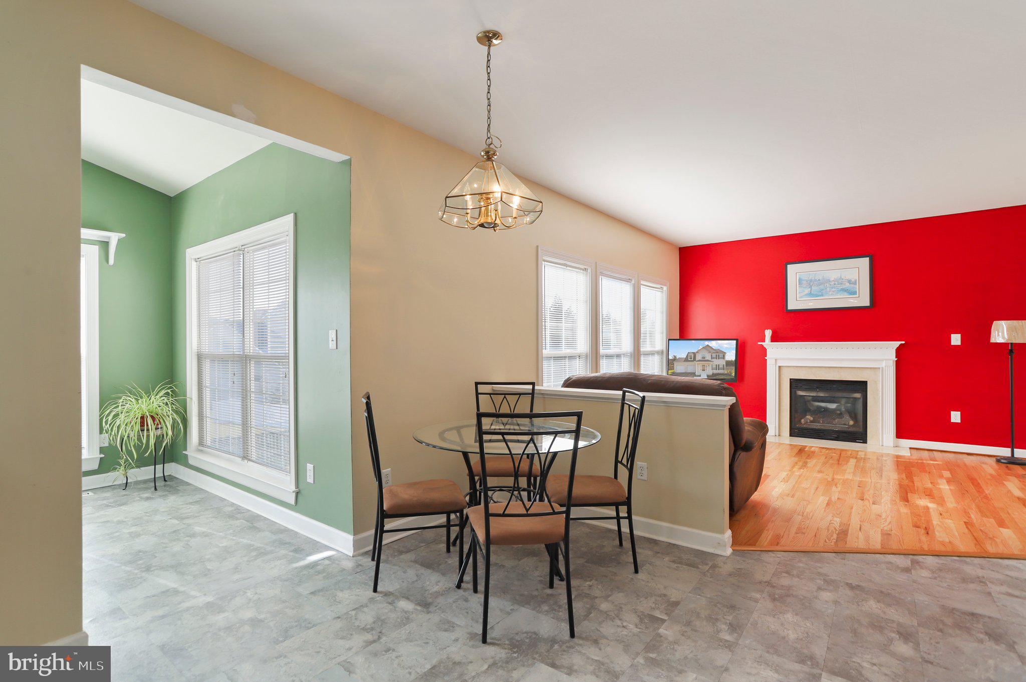 CRESTVIEW - Residential