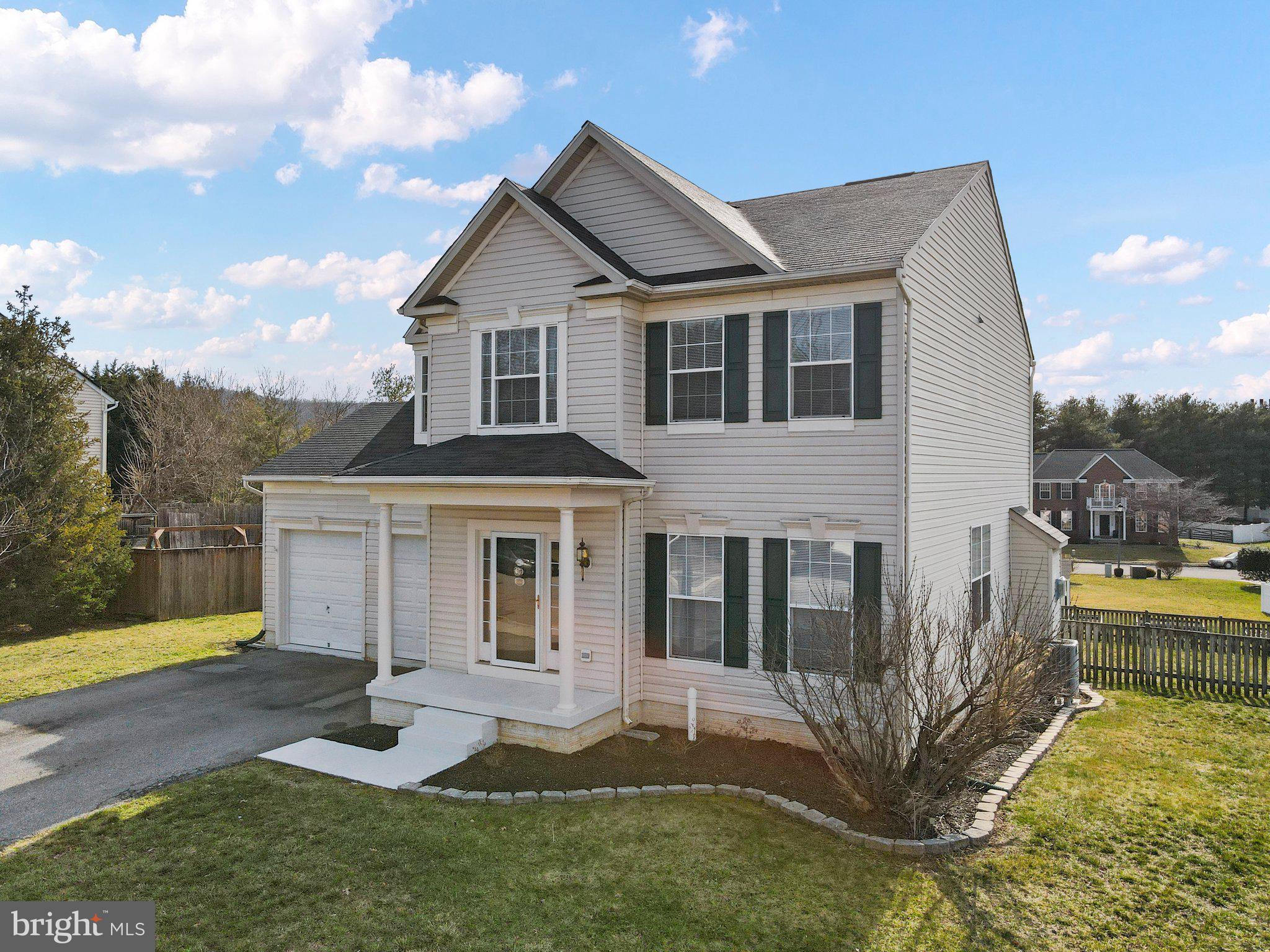 CRESTVIEW - Residential