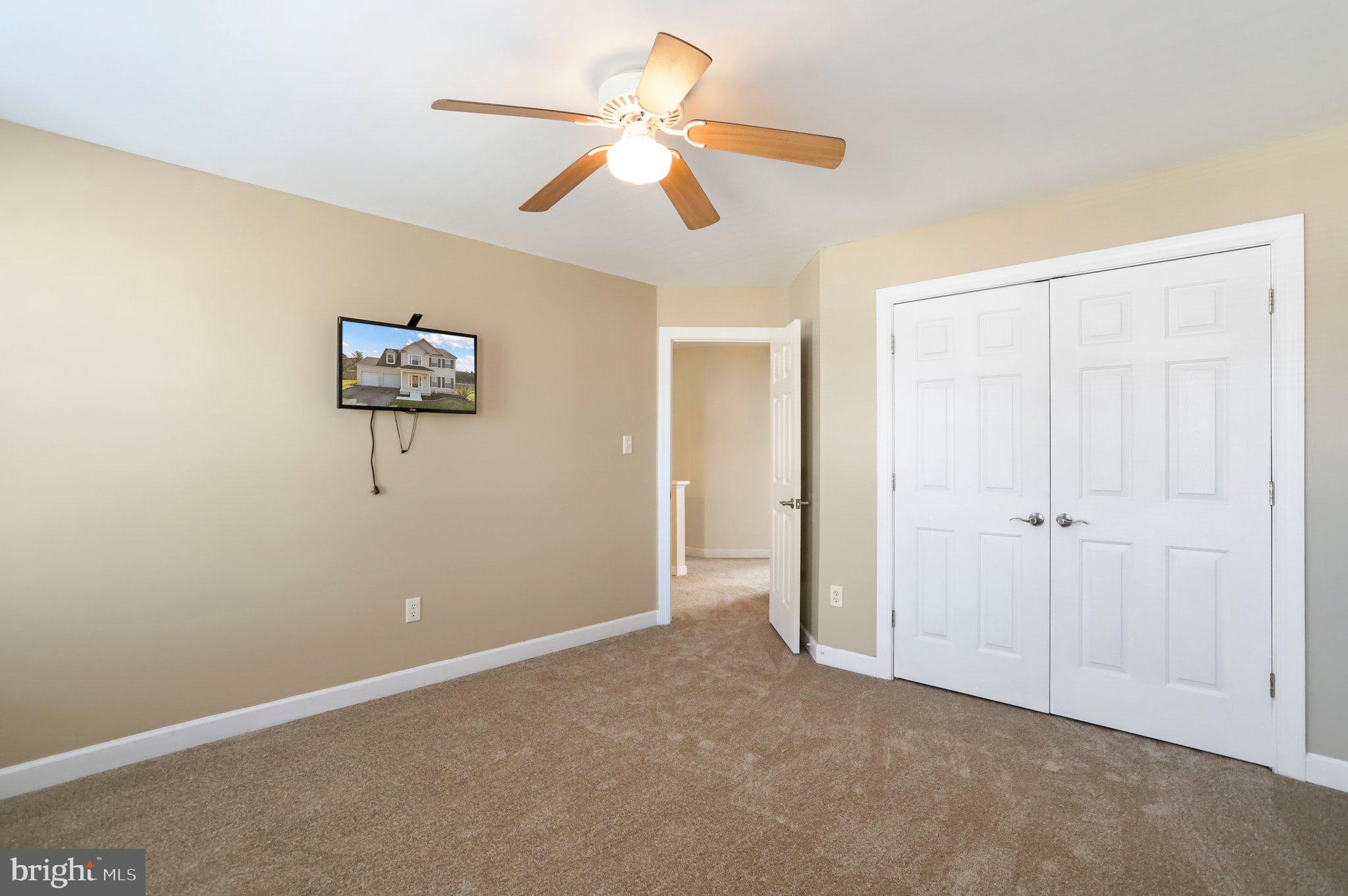 CRESTVIEW - Residential