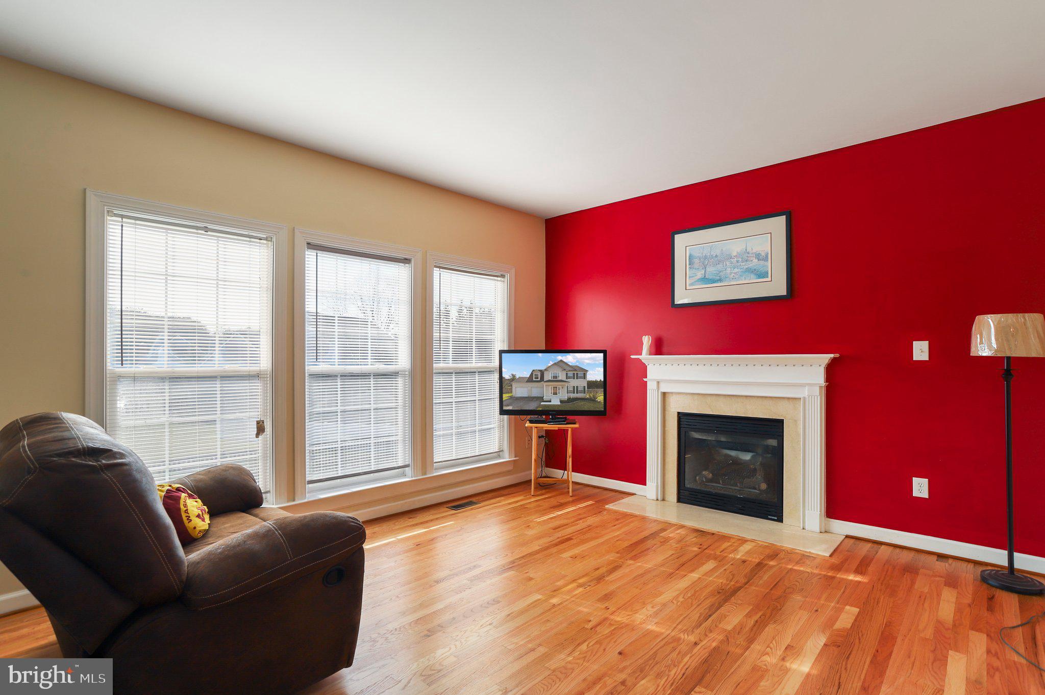 CRESTVIEW - Residential