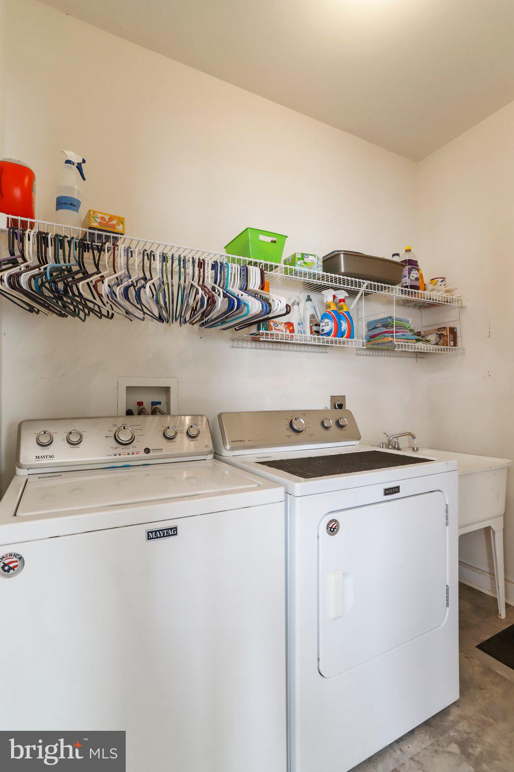 CRESTVIEW - Residential