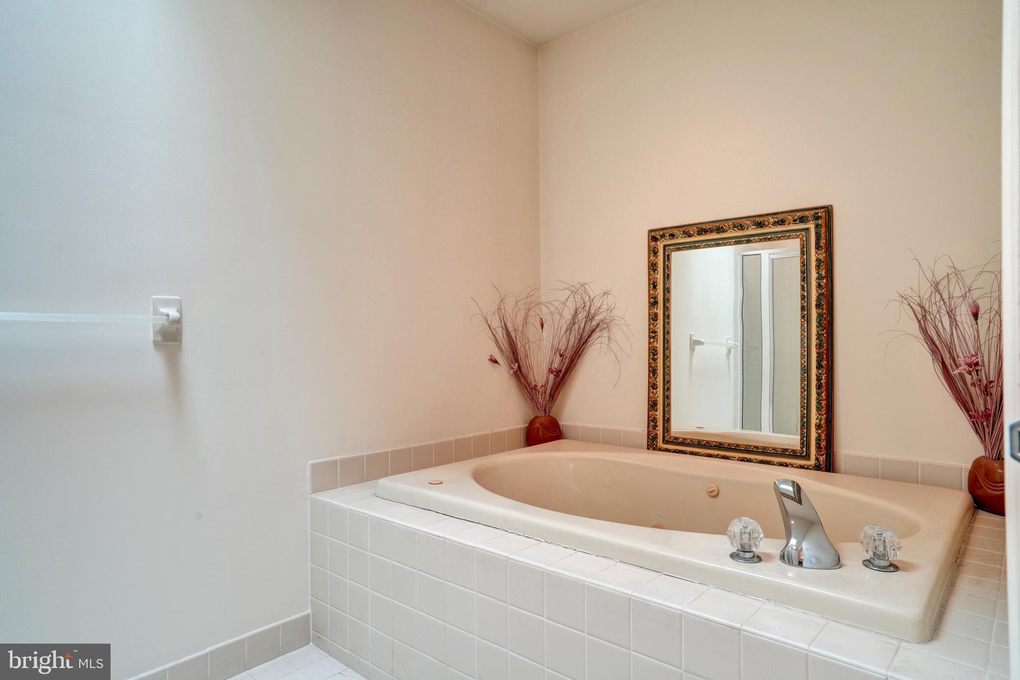 BROOKSTONE - Residential
