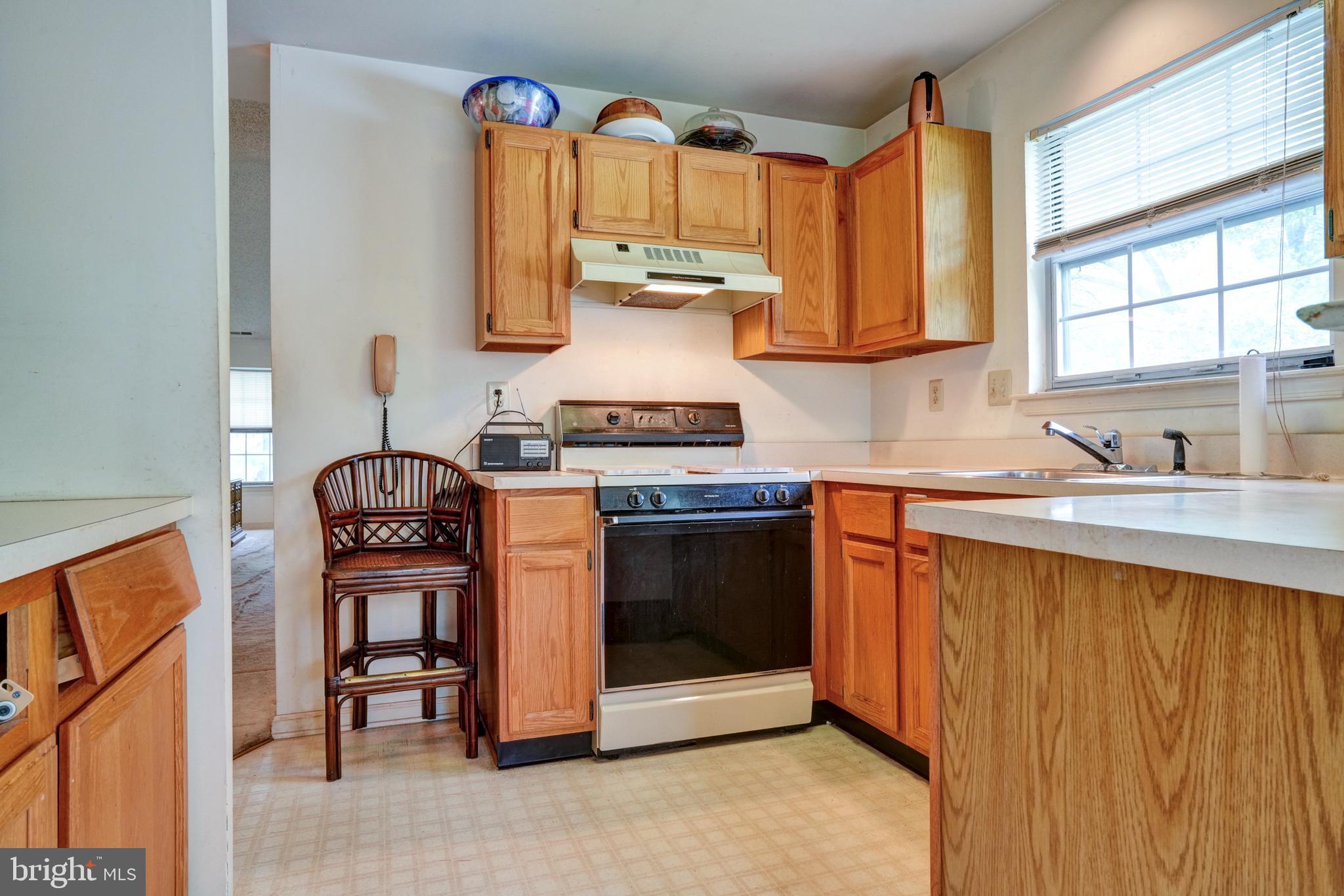 BROOKSTONE - Residential