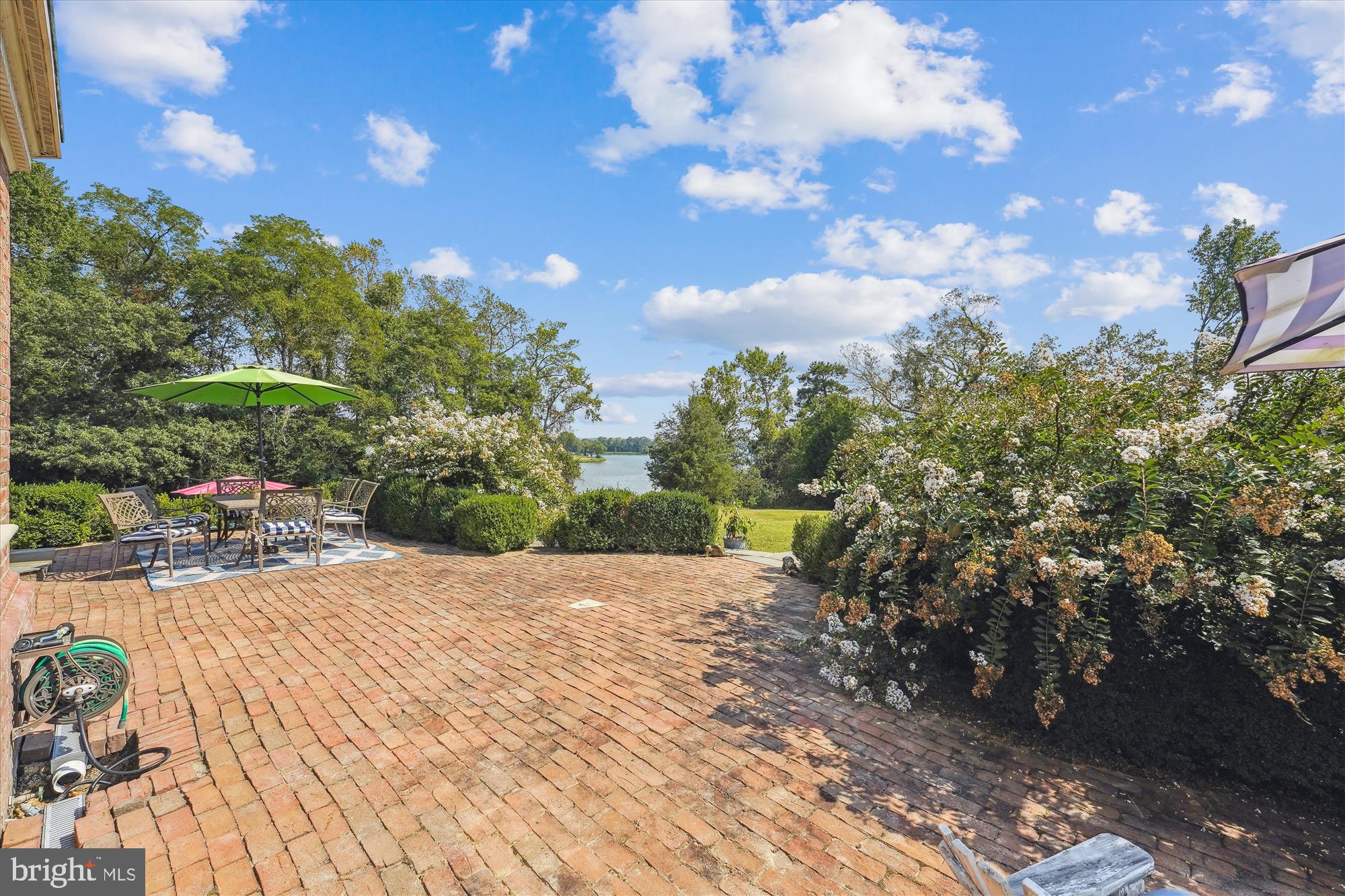 HATTONS REST - Residential