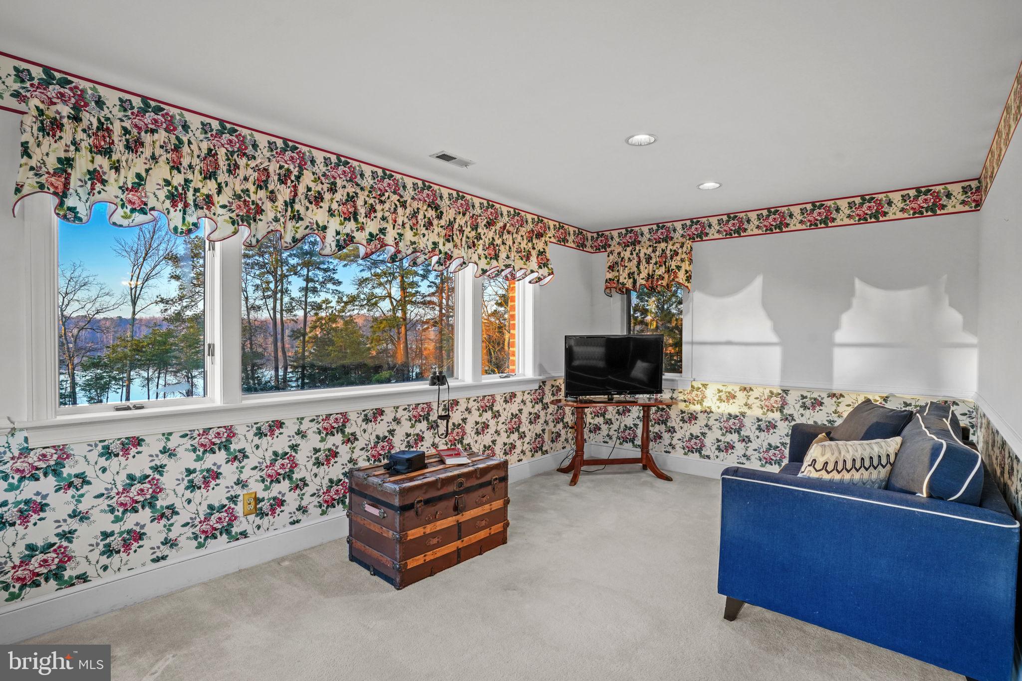 HATTONS REST - Residential