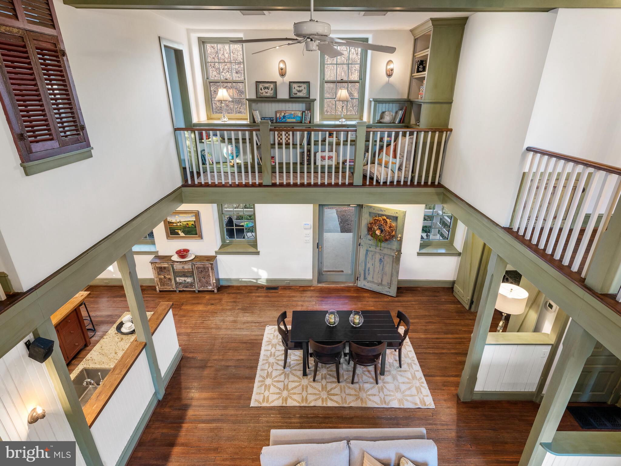 RADNOR HUNT - Residential