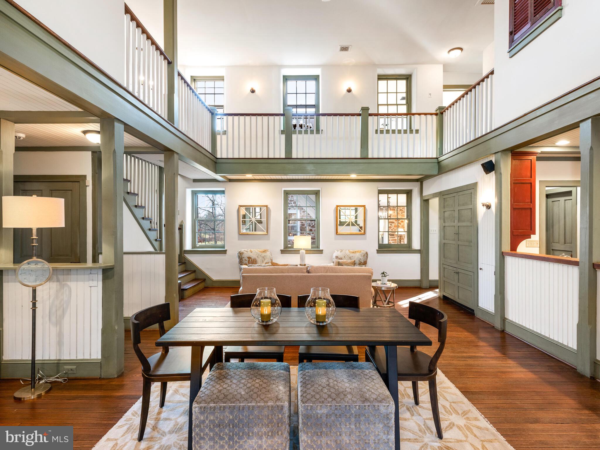 RADNOR HUNT - Residential