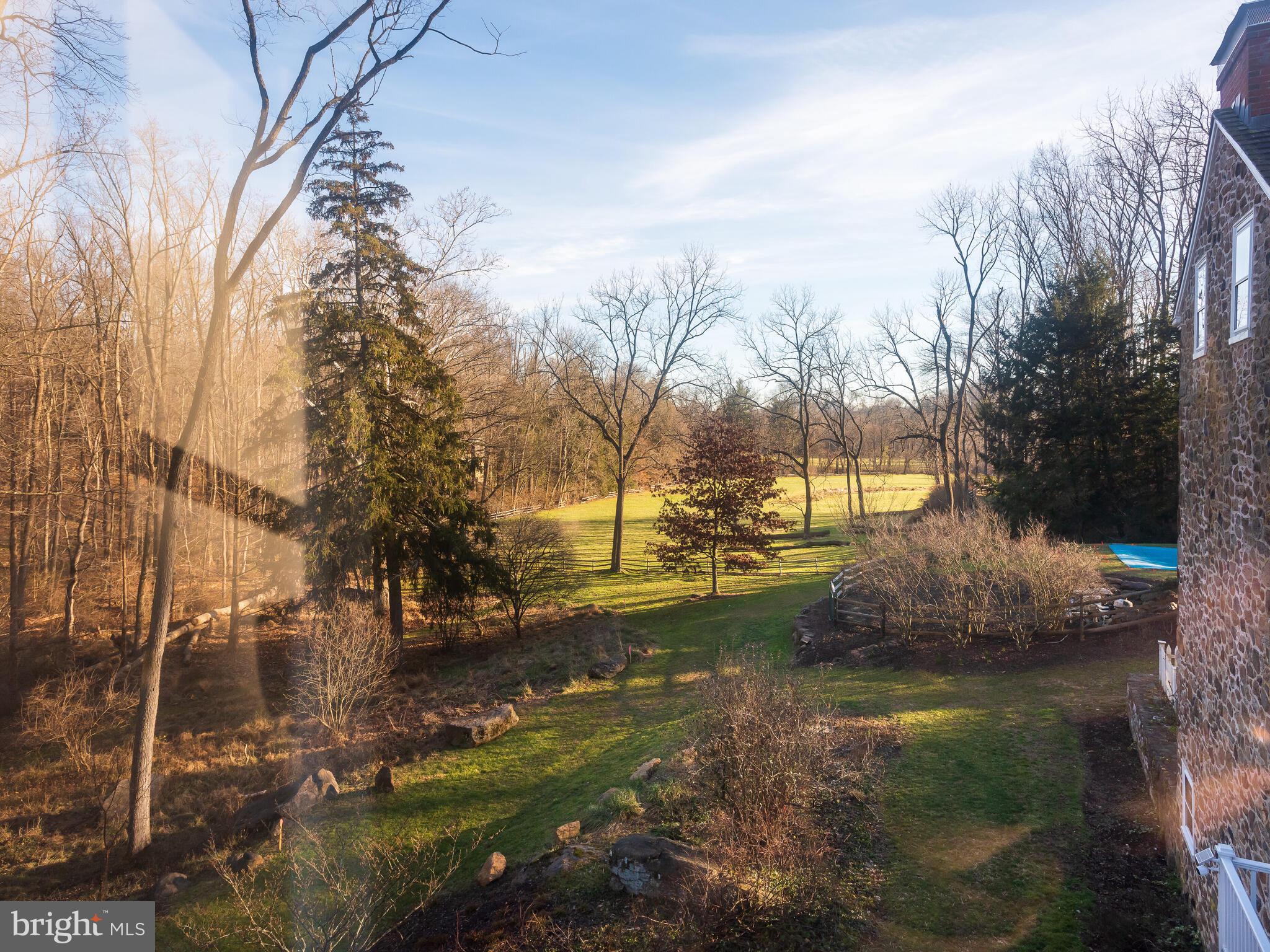 RADNOR HUNT - Residential