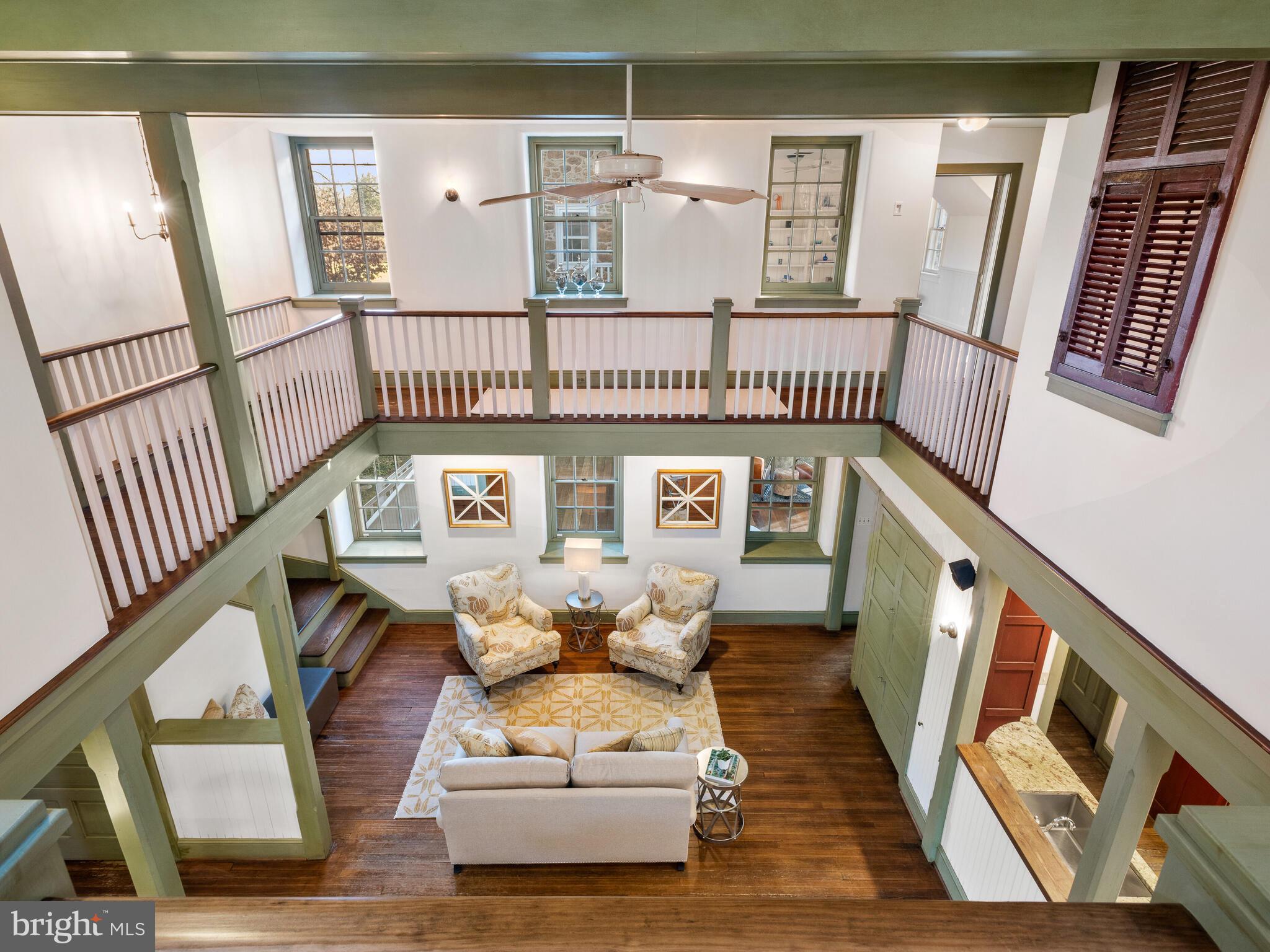 RADNOR HUNT - Residential