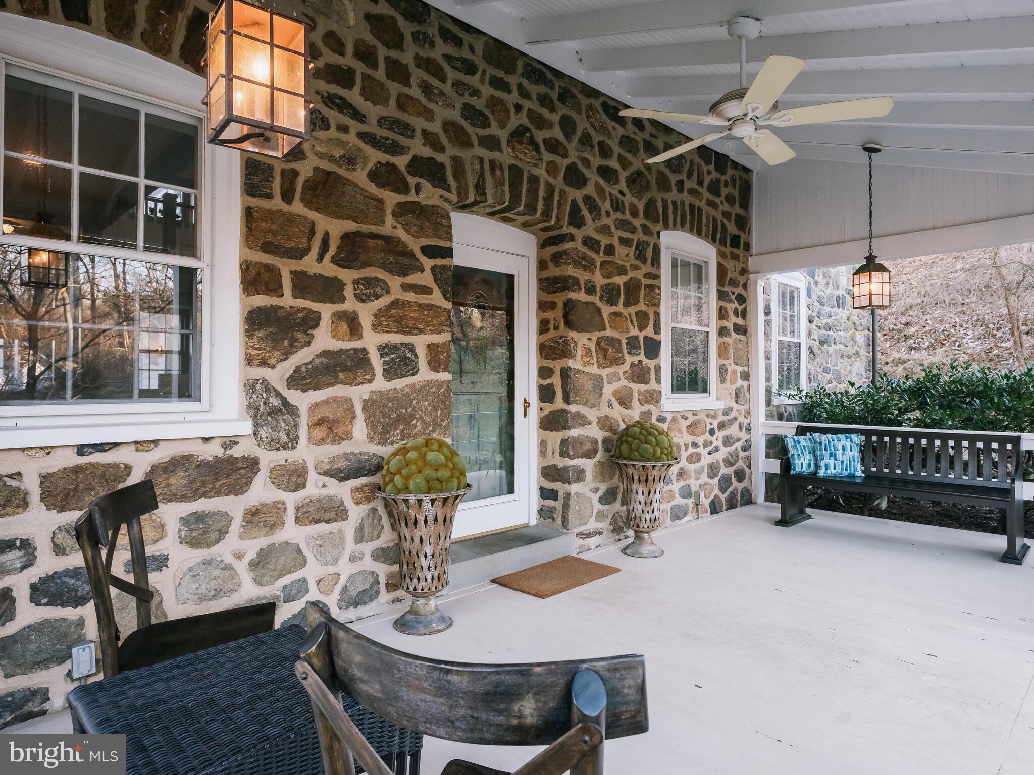 RADNOR HUNT - Residential