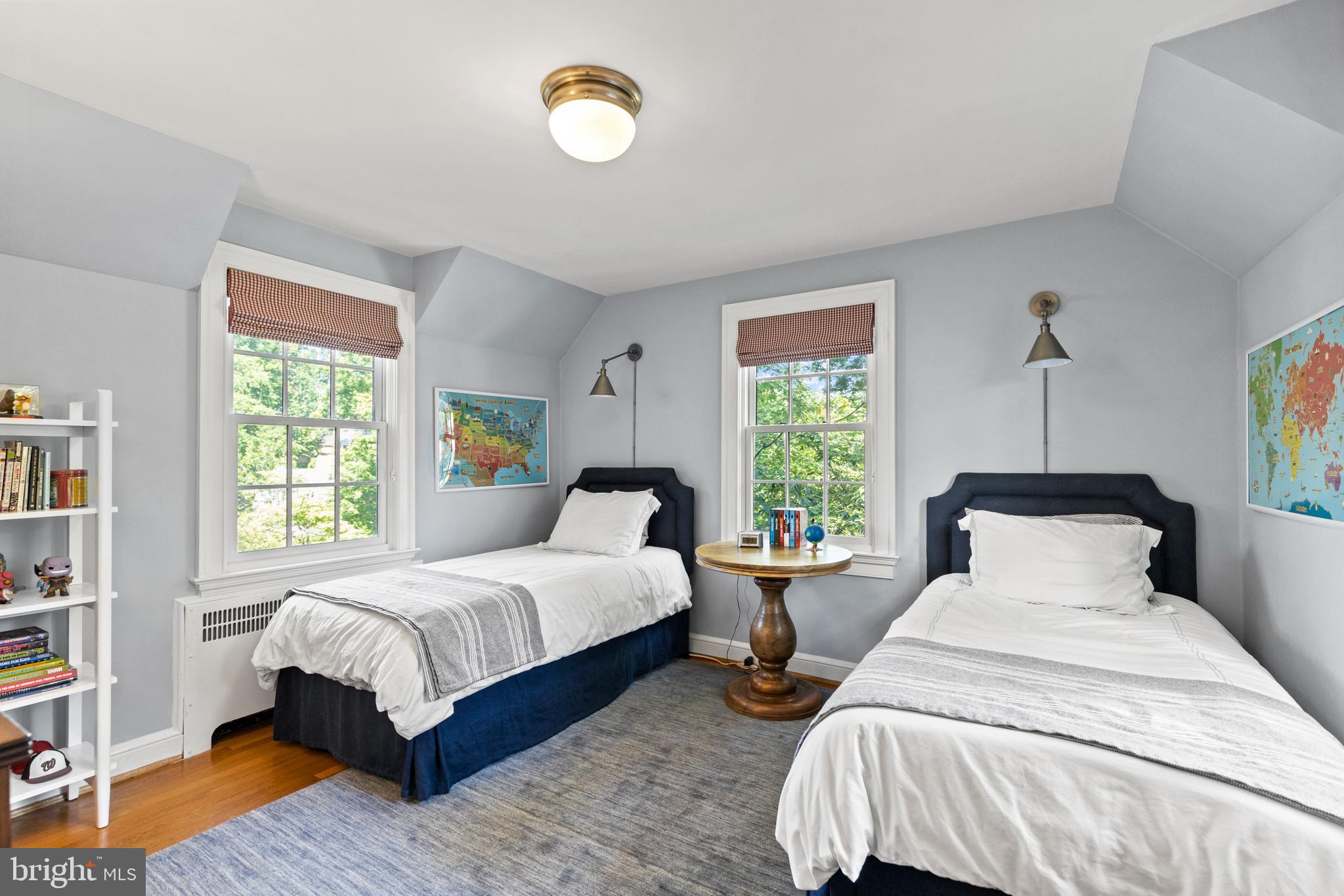 WESTMORELAND HILLS - Residential